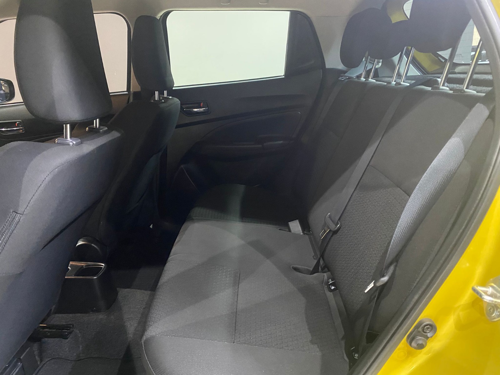 2022 MHEV Otomatik Suzuki Swift Sarı Gürel Tasarım Aksesuar Otomotiv San. Tic. Ltd. Şti.