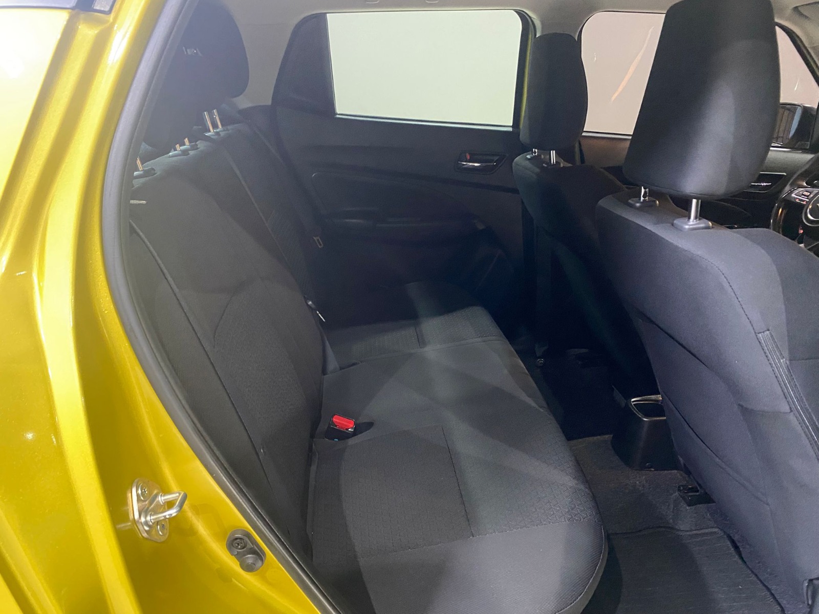 2022 MHEV Otomatik Suzuki Swift Sarı Gürel Tasarım Aksesuar Otomotiv San. Tic. Ltd. Şti.