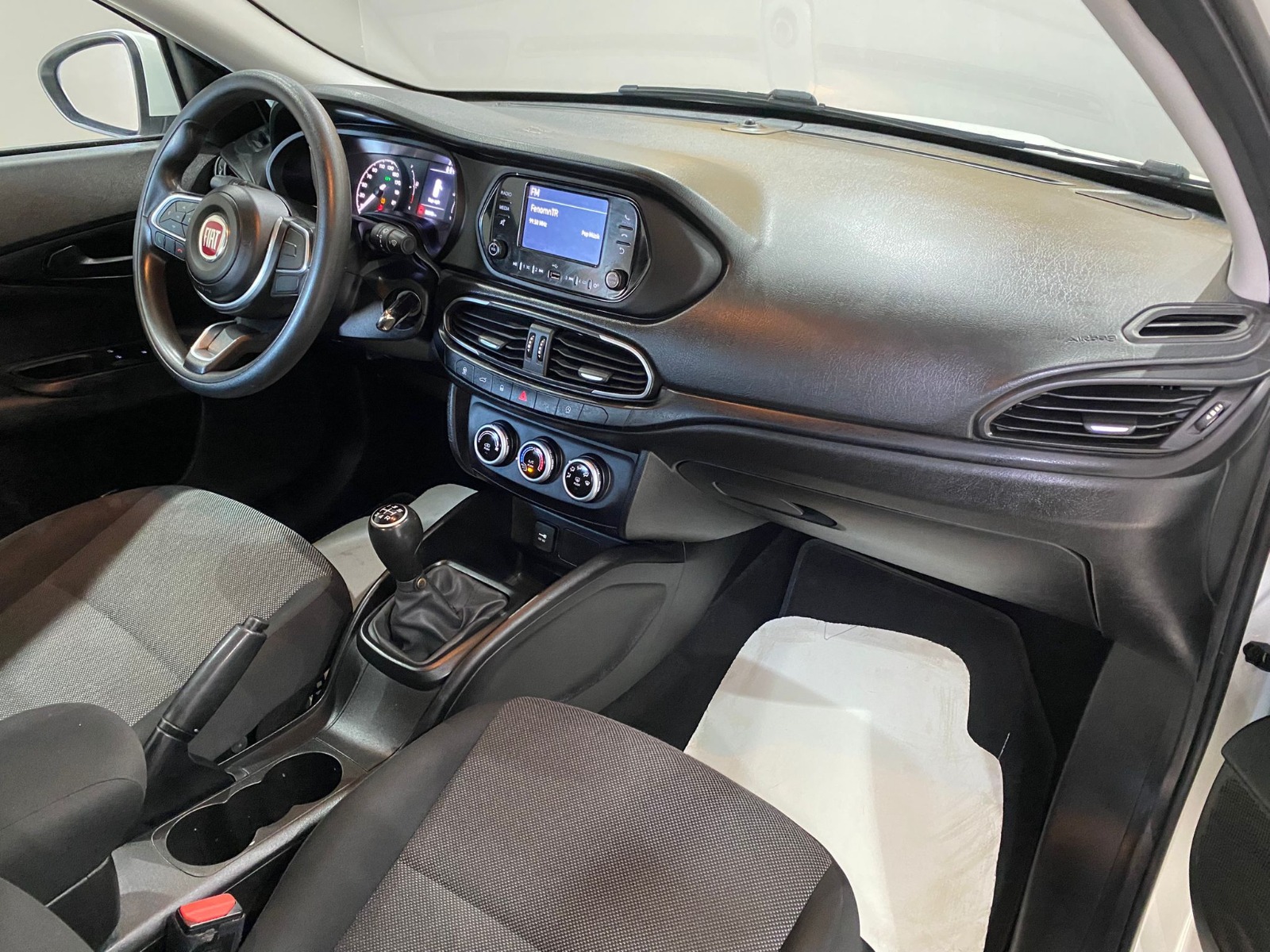 2023 Dizel Manuel Fiat Egea Beyaz Gürel Tasarım Aksesuar Otomotiv San. Tic. Ltd. Şti.