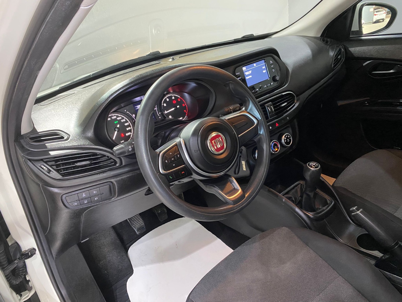 2022 Dizel Manuel Fiat Egea Beyaz Gürel Tasarım Aksesuar Otomotiv San. Tic. Ltd. Şti.