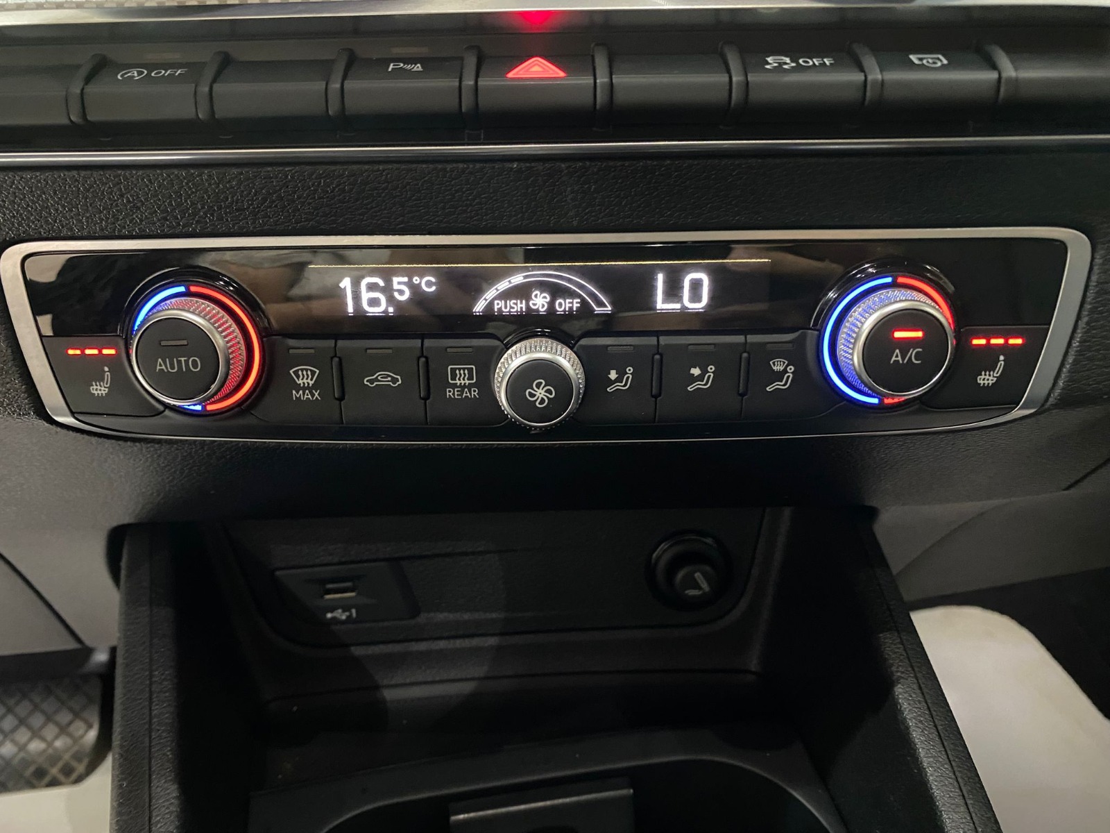 2021 Benzin Otomatik Audi Q2 Gri Gürel Tasarım Aksesuar Otomotiv San. Tic. Ltd. Şti.