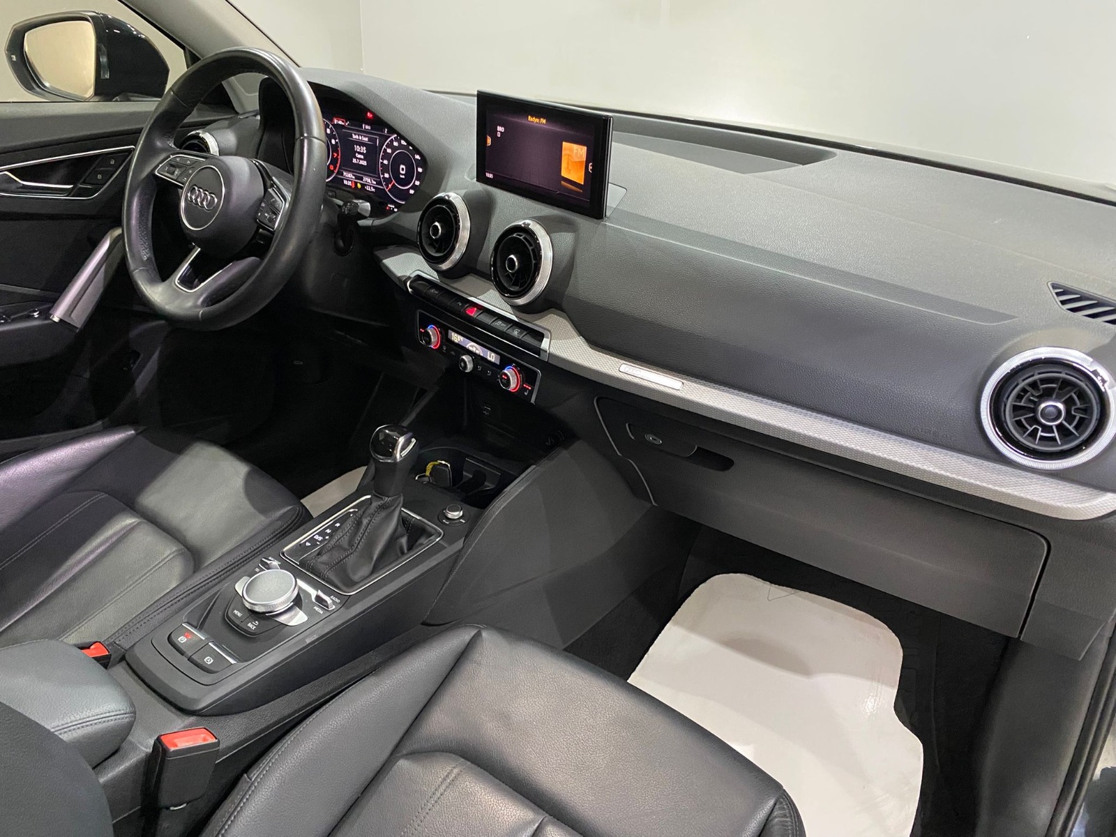 2021 Benzin Otomatik Audi Q2 Gri Gürel Tasarım Aksesuar Otomotiv San. Tic. Ltd. Şti.