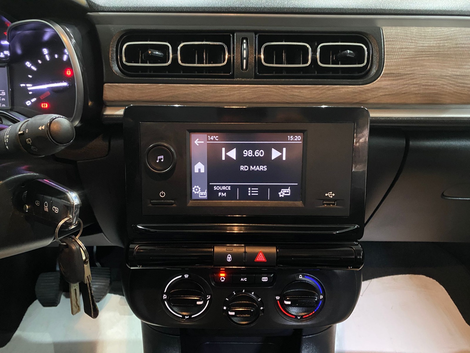 2022 Benzin Manuel Citroen C3 Gri Gürel Tasarım Aksesuar Otomotiv San. Tic. Ltd. Şti.