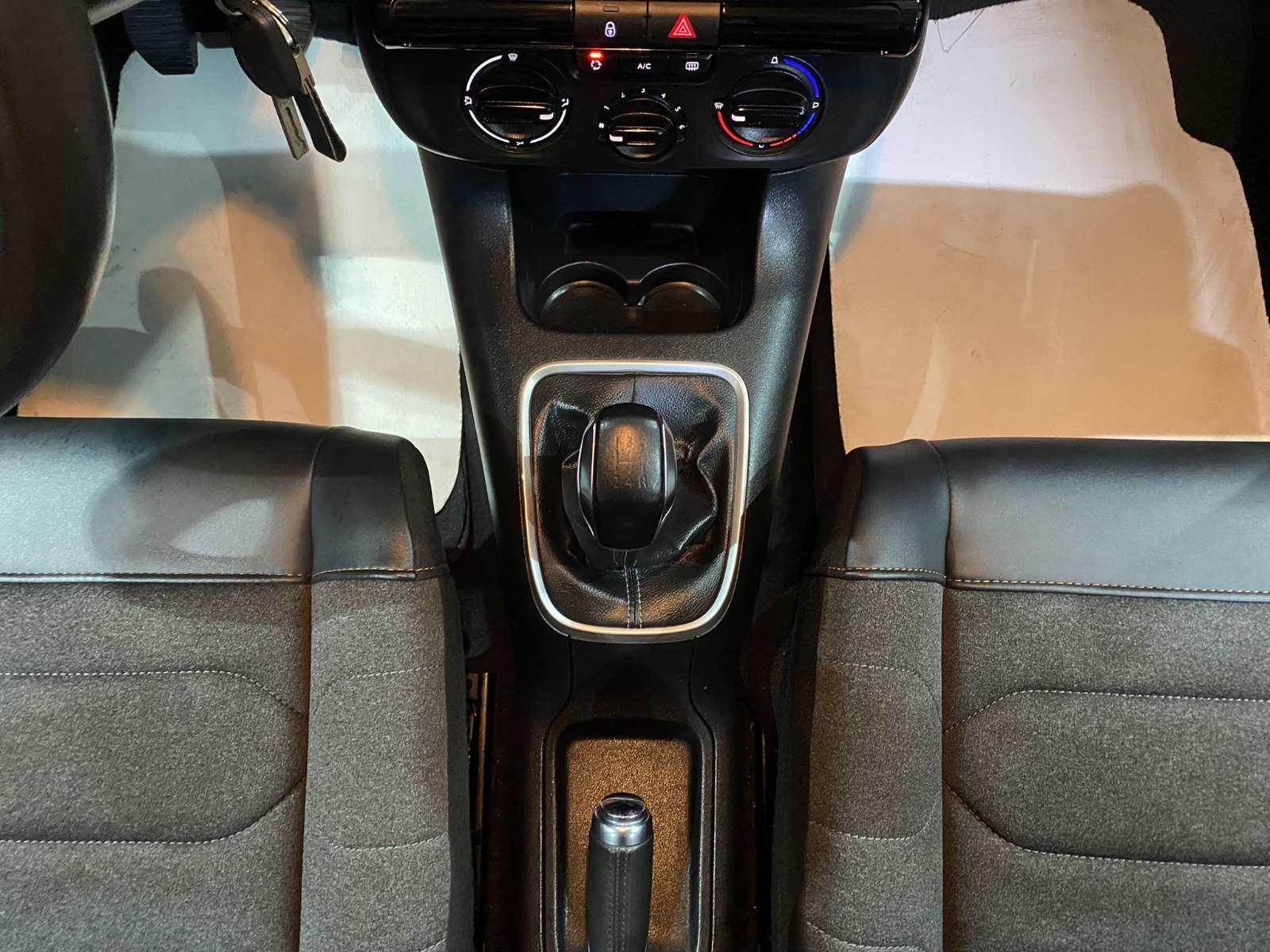 2022 Benzin Manuel Citroen C3 Gri Gürel Tasarım Aksesuar Otomotiv San. Tic. Ltd. Şti.