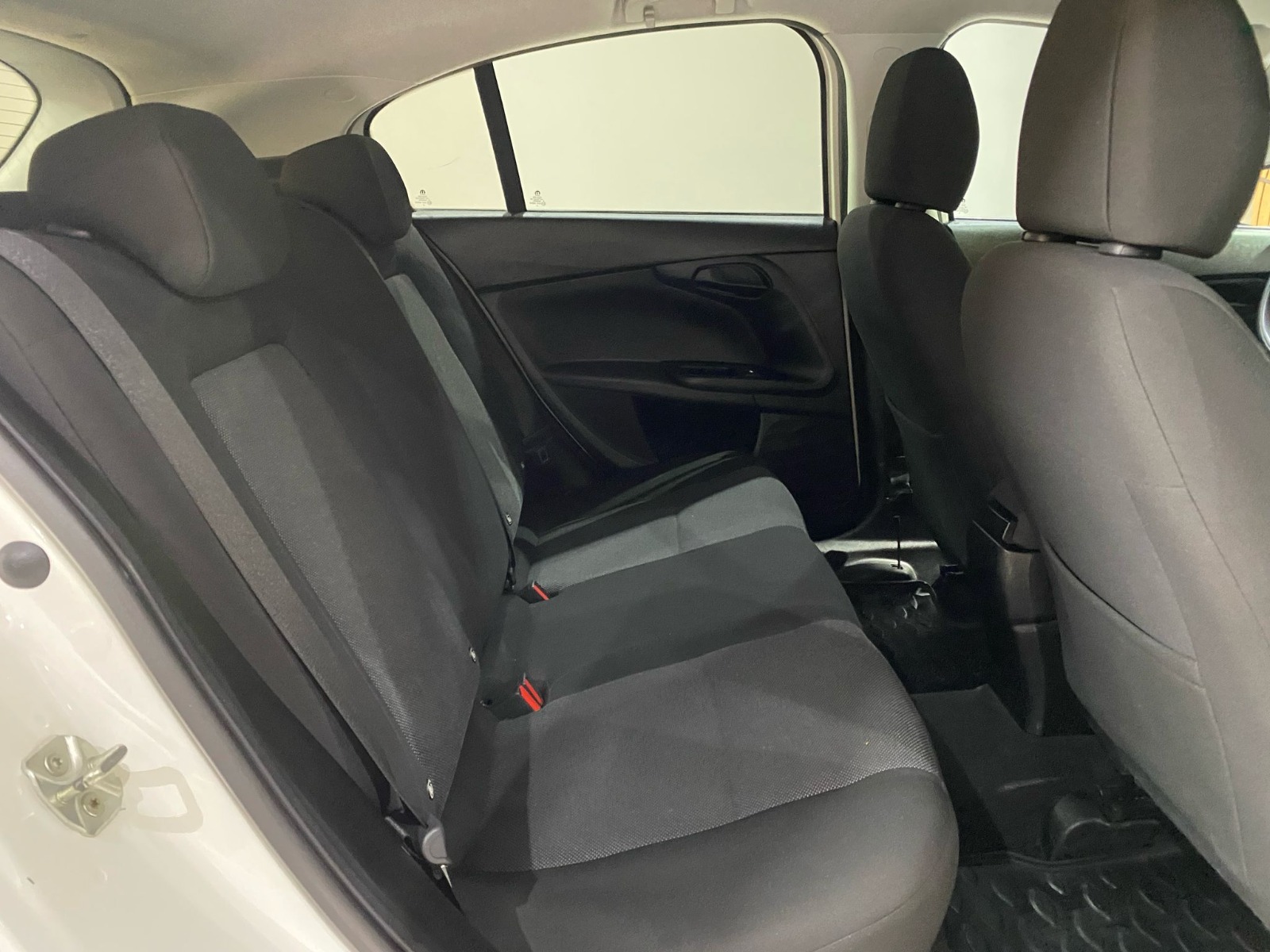 2022 Benzin Manuel Fiat Egea Beyaz Gürel Tasarım Aksesuar Otomotiv San. Tic. Ltd. Şti.