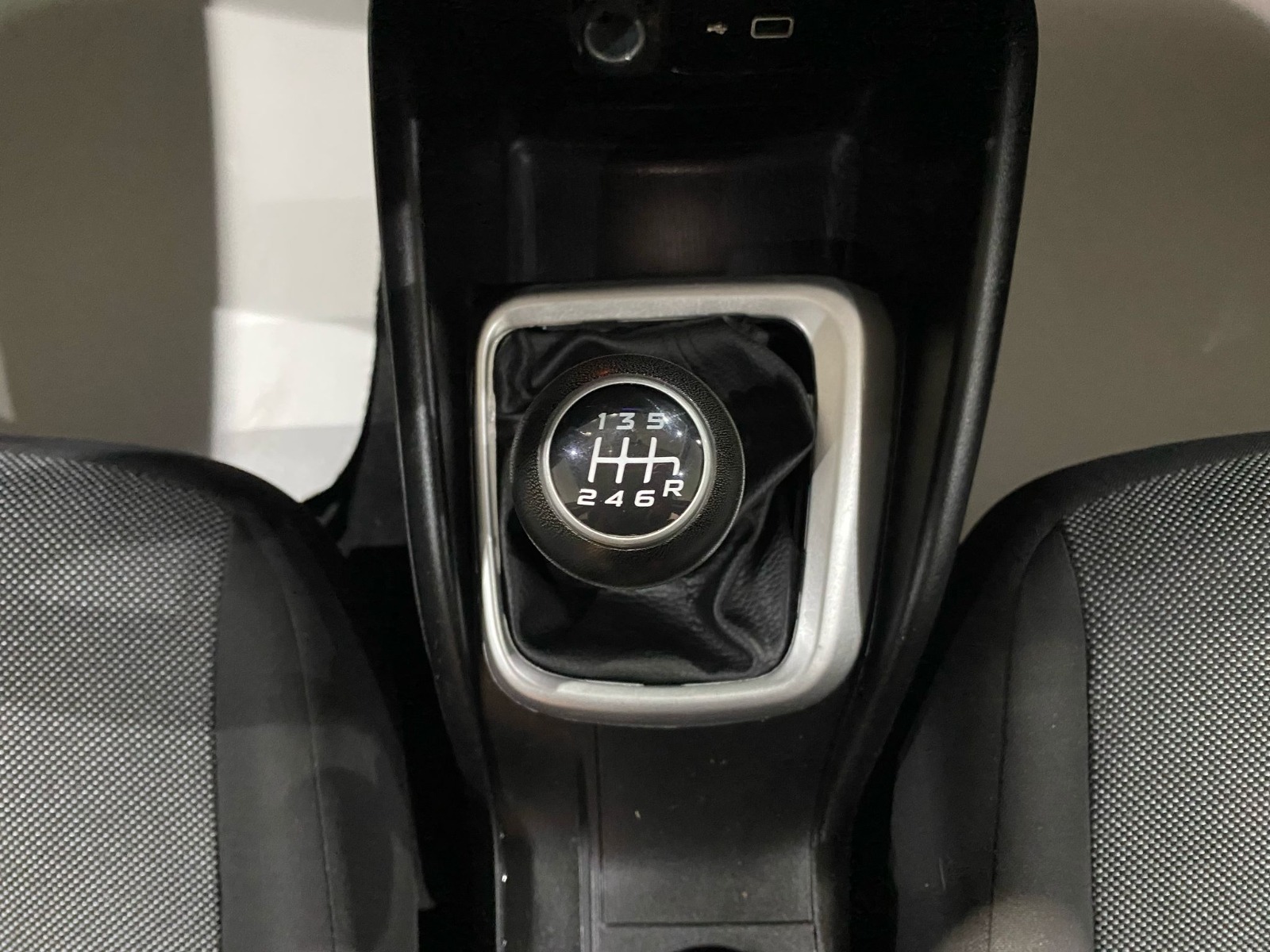 2022 Benzin Manuel Fiat Egea Beyaz Gürel Tasarım Aksesuar Otomotiv San. Tic. Ltd. Şti.