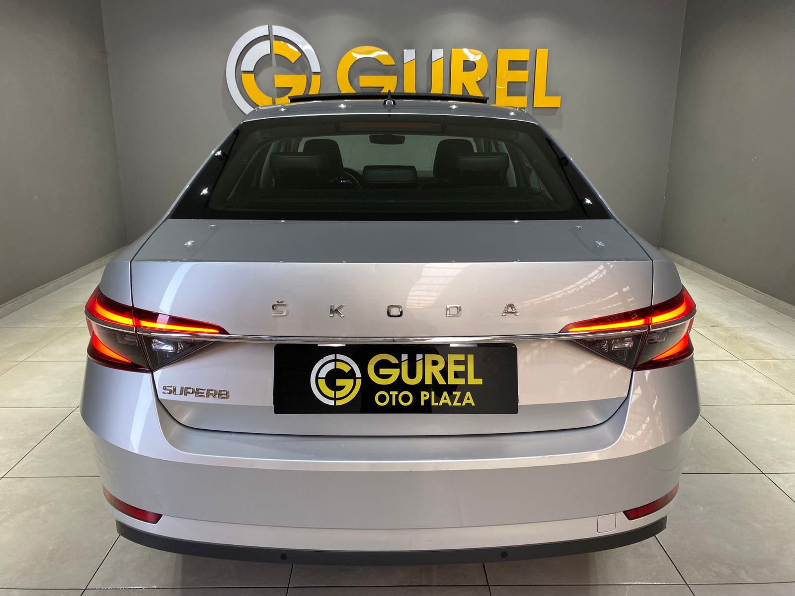 2022 Benzin Otomatik Skoda Superb Gri Gürel Tasarım Aksesuar Otomotiv San. Tic. Ltd. Şti.