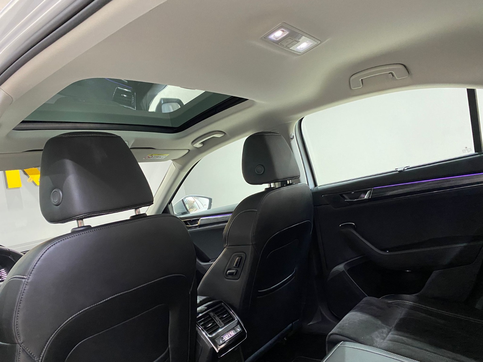 2022 Benzin Otomatik Skoda Superb Gri Gürel Tasarım Aksesuar Otomotiv San. Tic. Ltd. Şti.