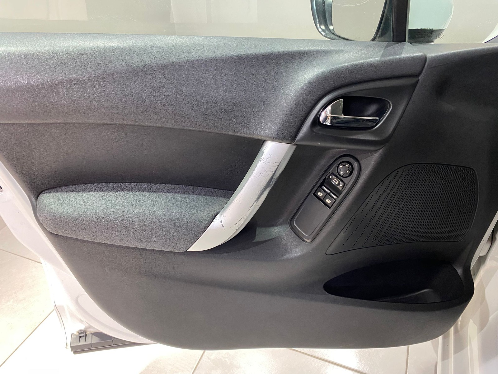 2011 Dizel Manuel Citroen C3 Beyaz Gürel Tasarım Aksesuar Otomotiv San. Tic. Ltd. Şti.