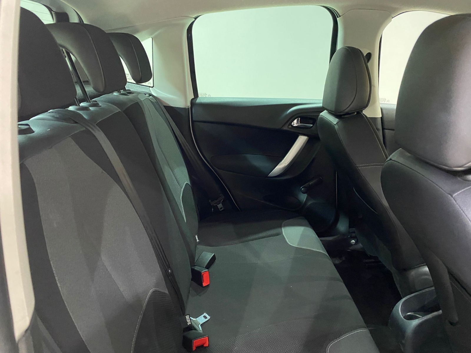 2011 Dizel Manuel Citroen C3 Beyaz Gürel Tasarım Aksesuar Otomotiv San. Tic. Ltd. Şti.