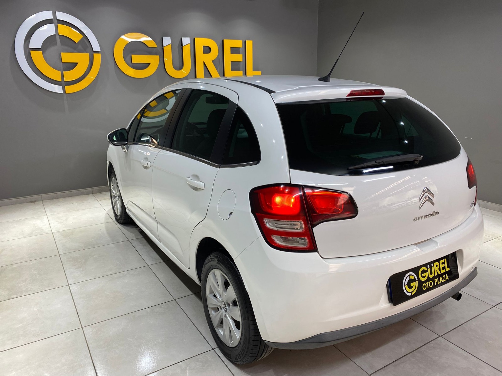 2011 Dizel Manuel Citroen C3 Beyaz Gürel Tasarım Aksesuar Otomotiv San. Tic. Ltd. Şti.