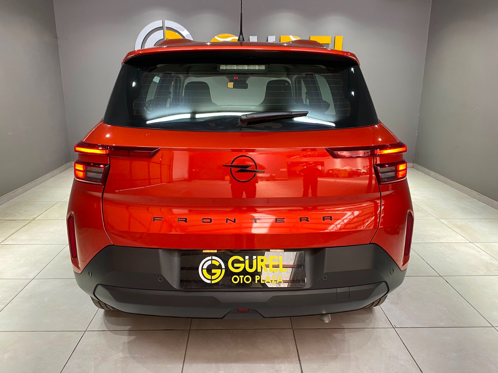 2025 Benzin Otomatik Opel Frontera Turuncu Gürel Tasarım Aksesuar Otomotiv San. Tic. Ltd. Şti.