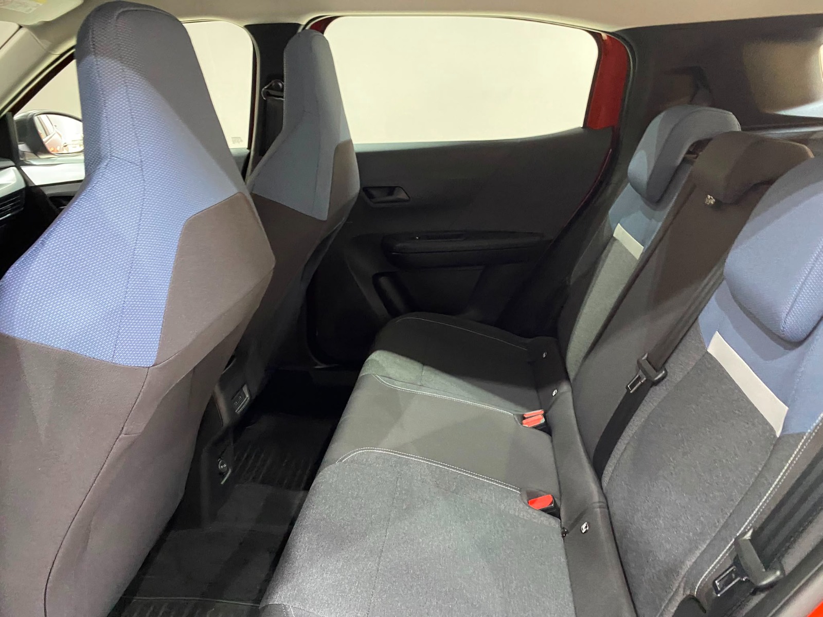 2025 Benzin Otomatik Opel Frontera Turuncu Gürel Tasarım Aksesuar Otomotiv San. Tic. Ltd. Şti.