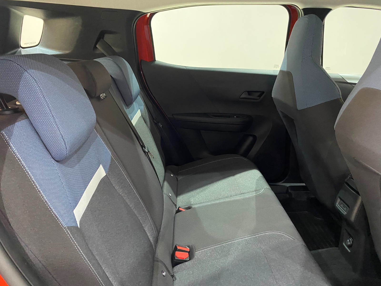 2025 Benzin Otomatik Opel Frontera Turuncu Gürel Tasarım Aksesuar Otomotiv San. Tic. Ltd. Şti.