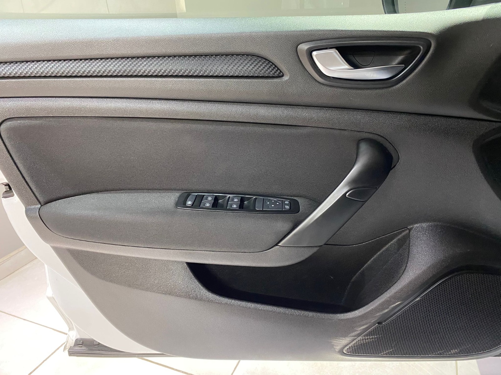 2022 Benzin Otomatik Renault Megane Beyaz Gürel Tasarım Aksesuar Otomotiv San. Tic. Ltd. Şti.