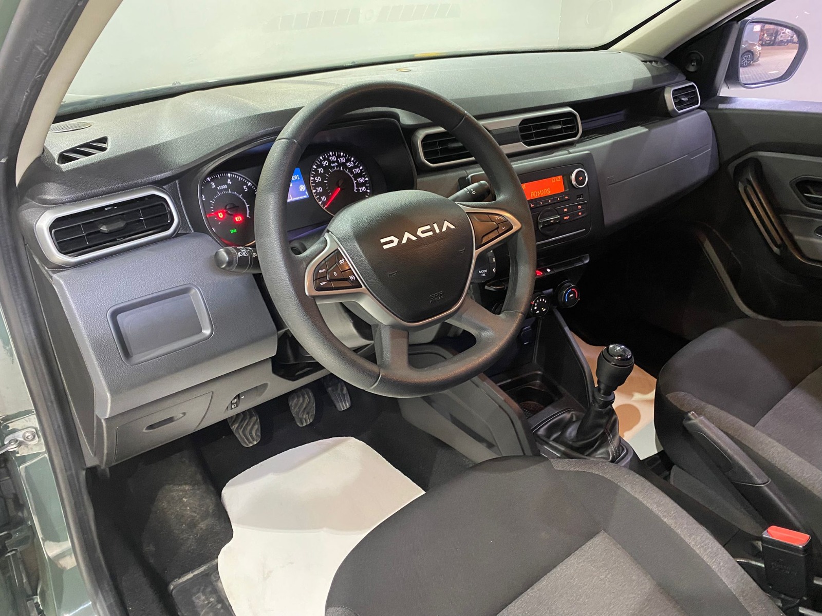 2023 Dizel Manuel Dacia Duster Yeşil Gürel Tasarım Aksesuar Otomotiv San. Tic. Ltd. Şti.