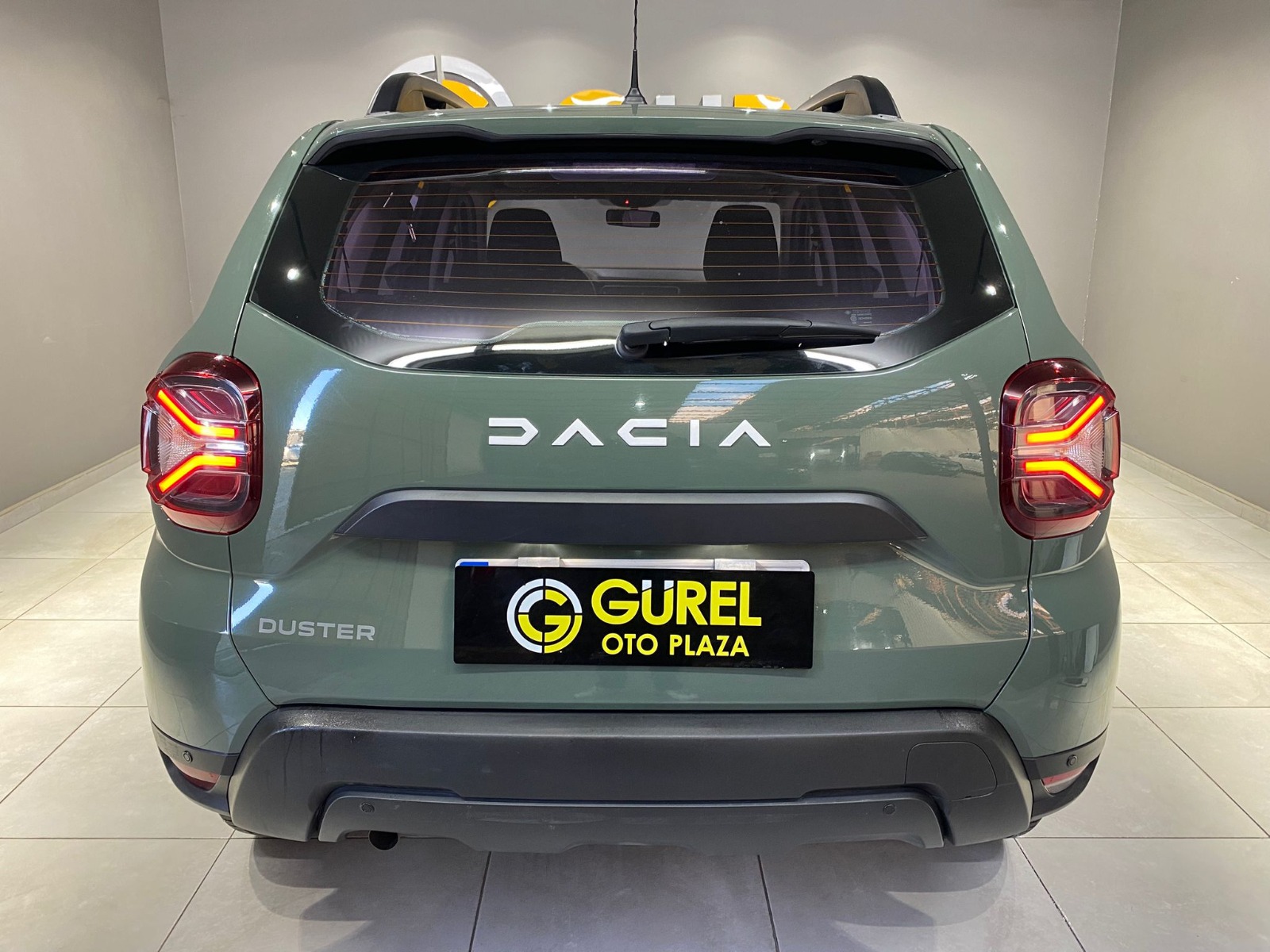 2023 Dizel Manuel Dacia Duster Yeşil Gürel Tasarım Aksesuar Otomotiv San. Tic. Ltd. Şti.