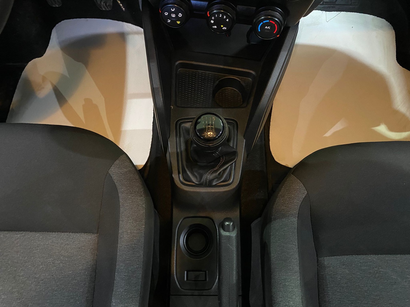 2023 Dizel Manuel Dacia Duster Yeşil Gürel Tasarım Aksesuar Otomotiv San. Tic. Ltd. Şti.