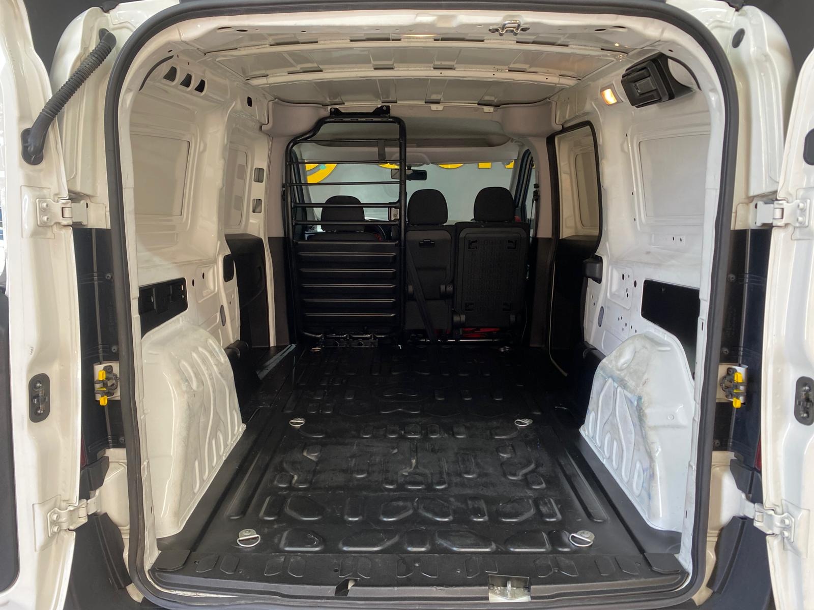 2021 Dizel Manuel Fiat Doblo Beyaz Gürel Tasarım Aksesuar Otomotiv San. Tic. Ltd. Şti.