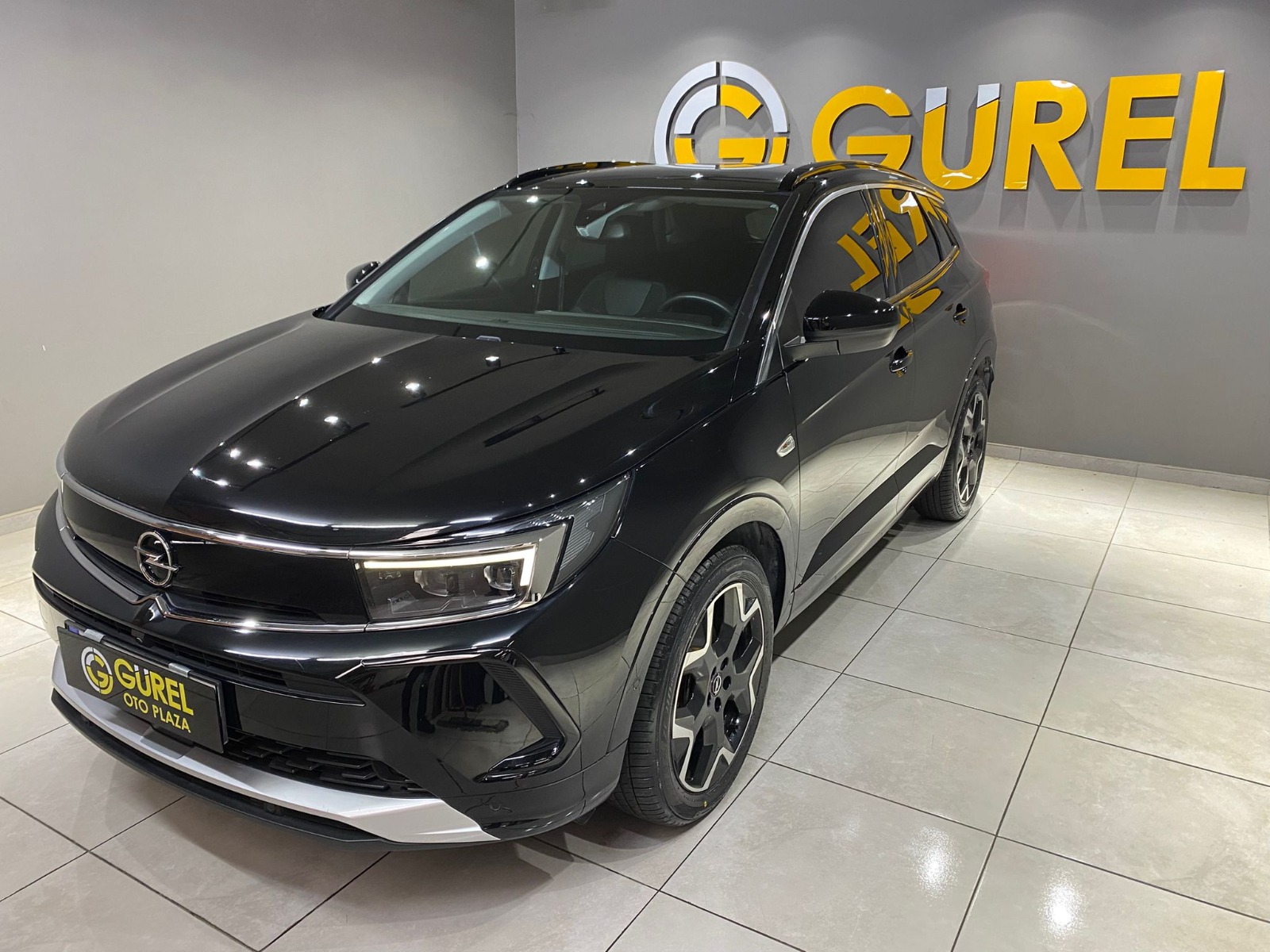 2023 Dizel Otomatik Opel Grandland Siyah Gürel Tasarım Aksesuar Otomotiv San. Tic. Ltd. Şti.