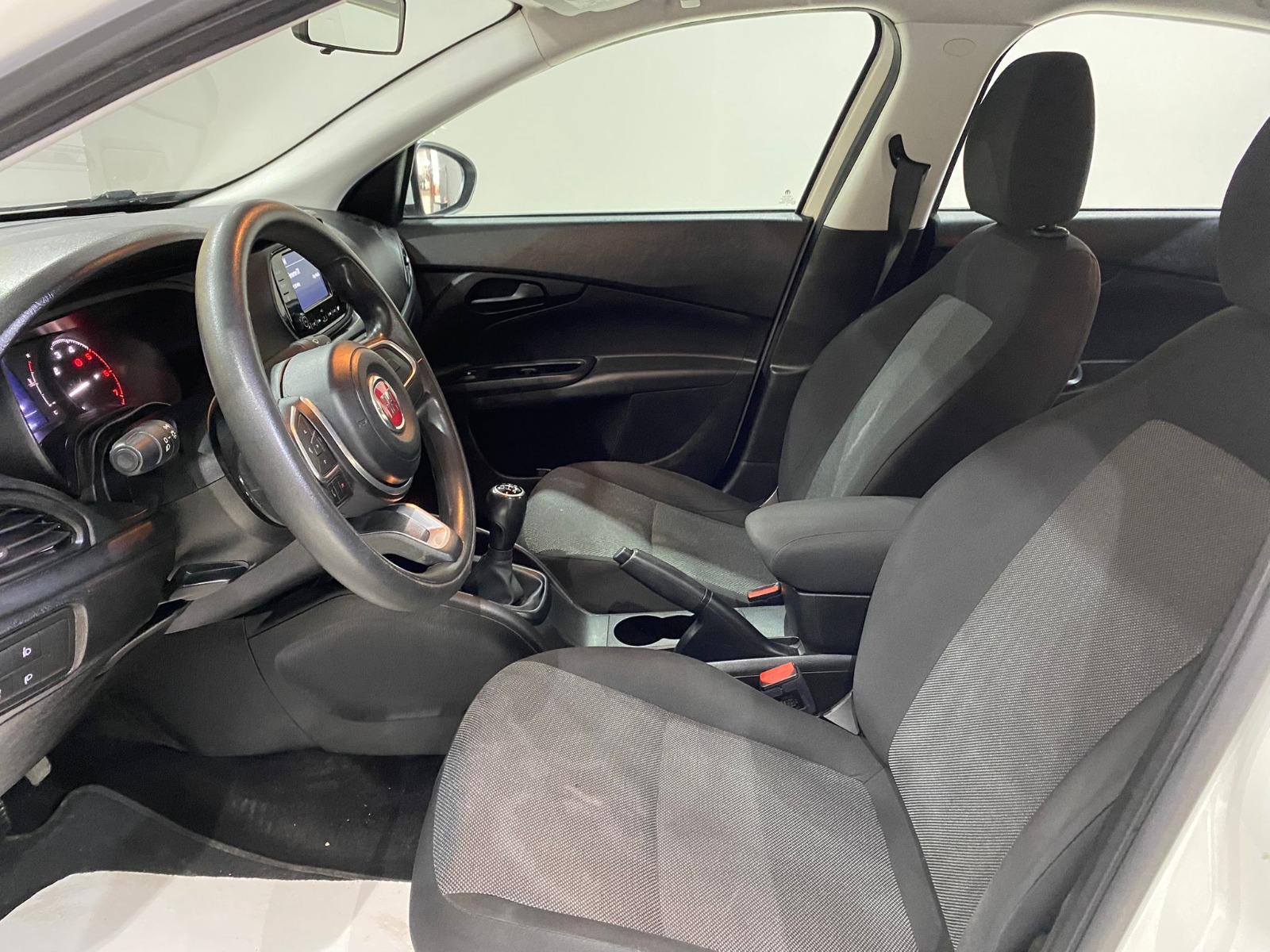 2022 Dizel Manuel Fiat Egea Beyaz Gürel Tasarım Aksesuar Otomotiv San. Tic. Ltd. Şti.