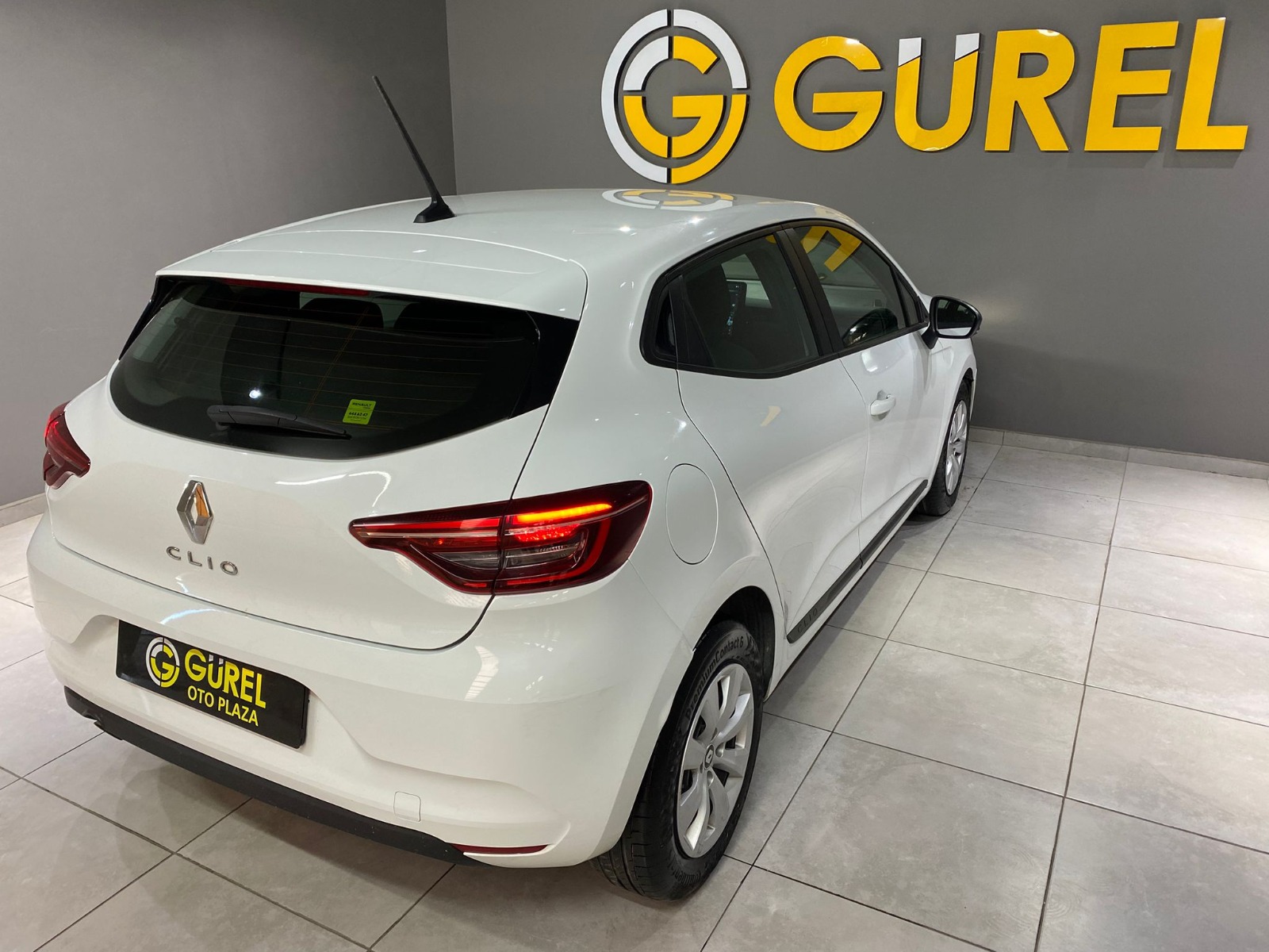 2023 Benzin Otomatik Renault Clio Beyaz Gürel Tasarım Aksesuar Otomotiv San. Tic. Ltd. Şti.
