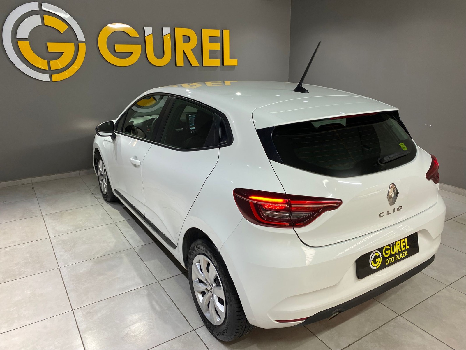 2023 Benzin Otomatik Renault Clio Beyaz Gürel Tasarım Aksesuar Otomotiv San. Tic. Ltd. Şti.