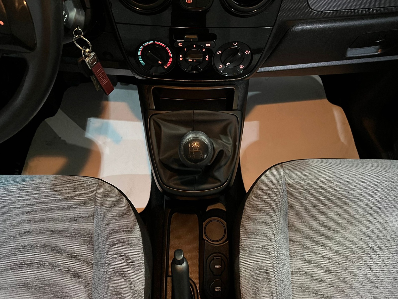 2024 Benzin + LPG Manuel Fiat Fiorino Gri Gürel Tasarım Aksesuar Otomotiv San. Tic. Ltd. Şti.