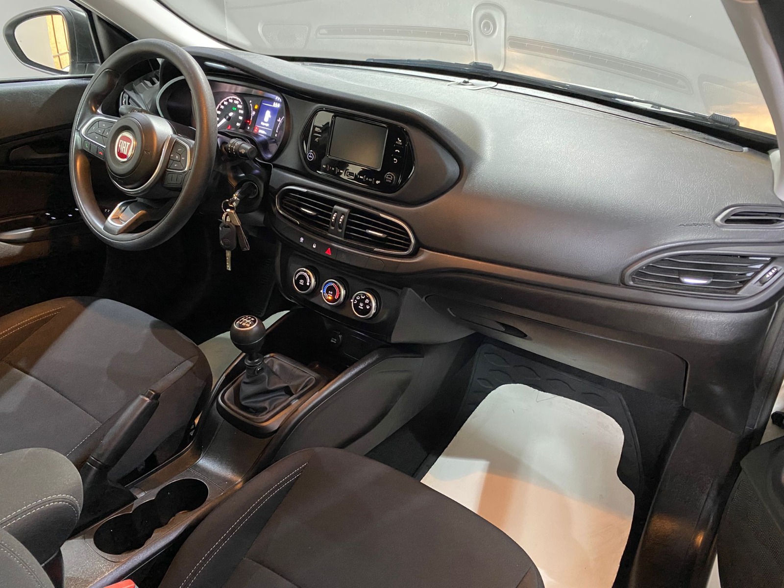 2024 Benzin Manuel Fiat Egea Beyaz Gürel Tasarım Aksesuar Otomotiv San. Tic. Ltd. Şti.