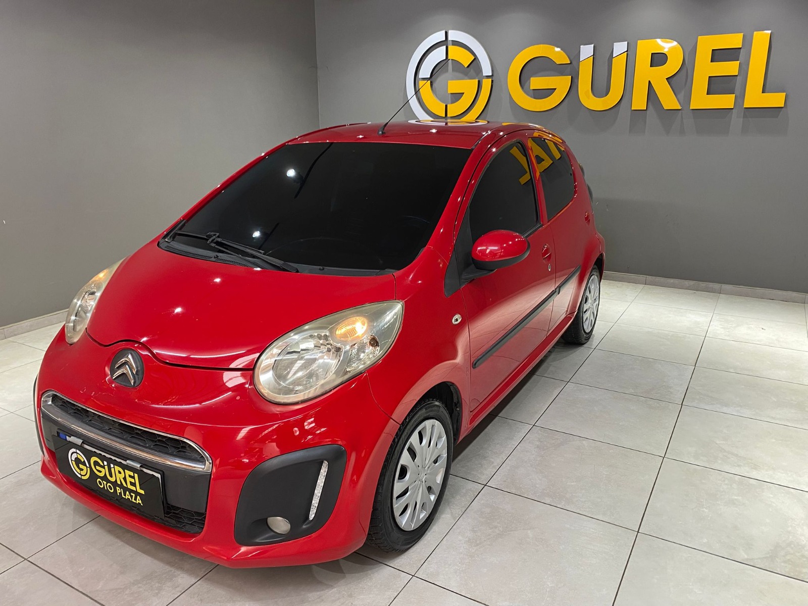 2013 Benzin Otomatik Citroen C1 Kırmızı Gürel Tasarım Aksesuar Otomotiv San. Tic. Ltd. Şti.