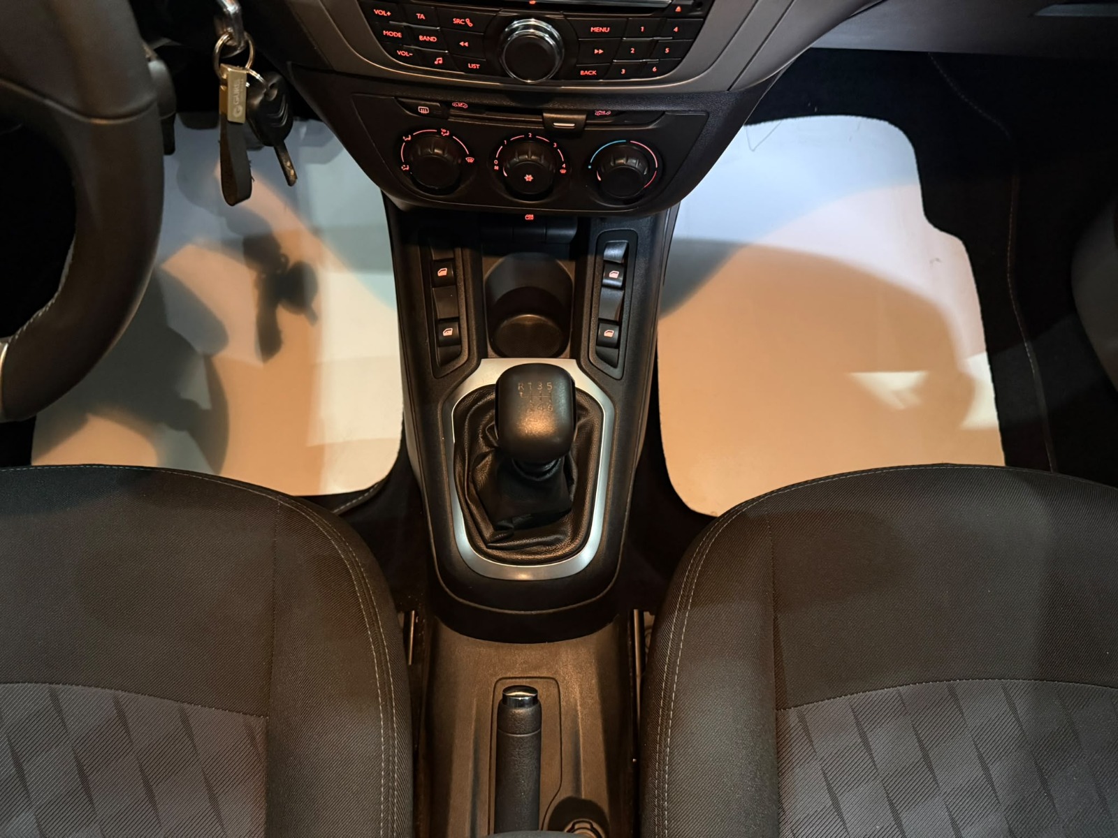 2023 Dizel Manuel Citroen C-Elysee Gri Gürel Tasarım Aksesuar Otomotiv San. Tic. Ltd. Şti.