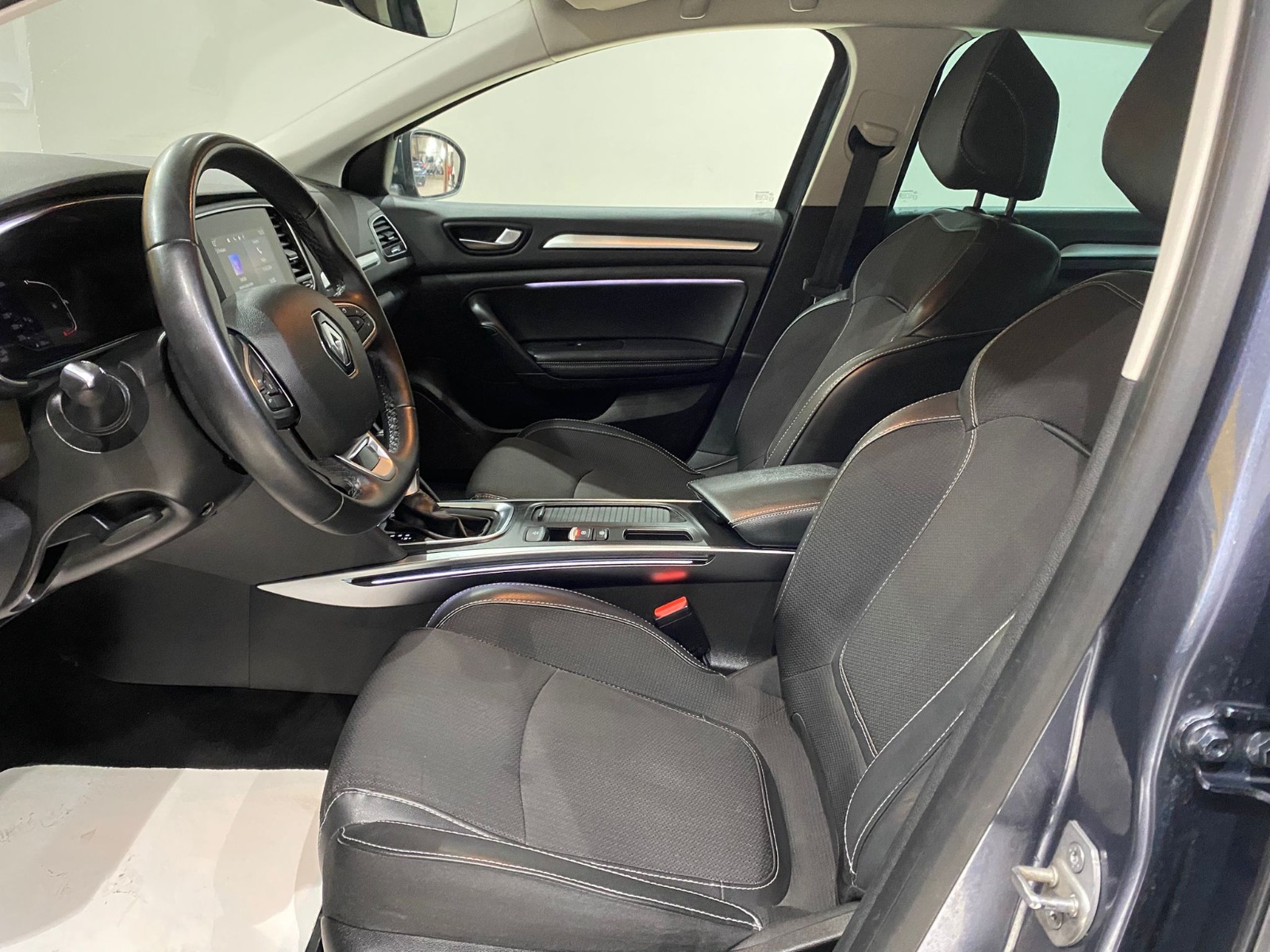 2024 Benzin Otomatik Renault Megane Gri Gürel Tasarım Aksesuar Otomotiv San. Tic. Ltd. Şti.