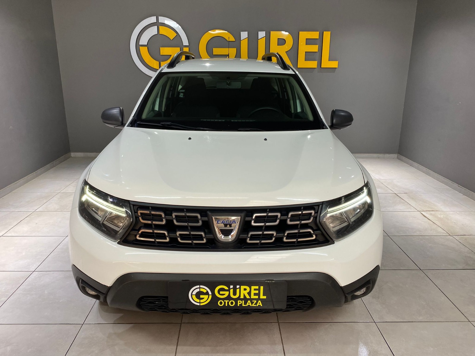 2022 Benzin Otomatik Dacia Duster Beyaz Gürel Tasarım Aksesuar Otomotiv San. Tic. Ltd. Şti.