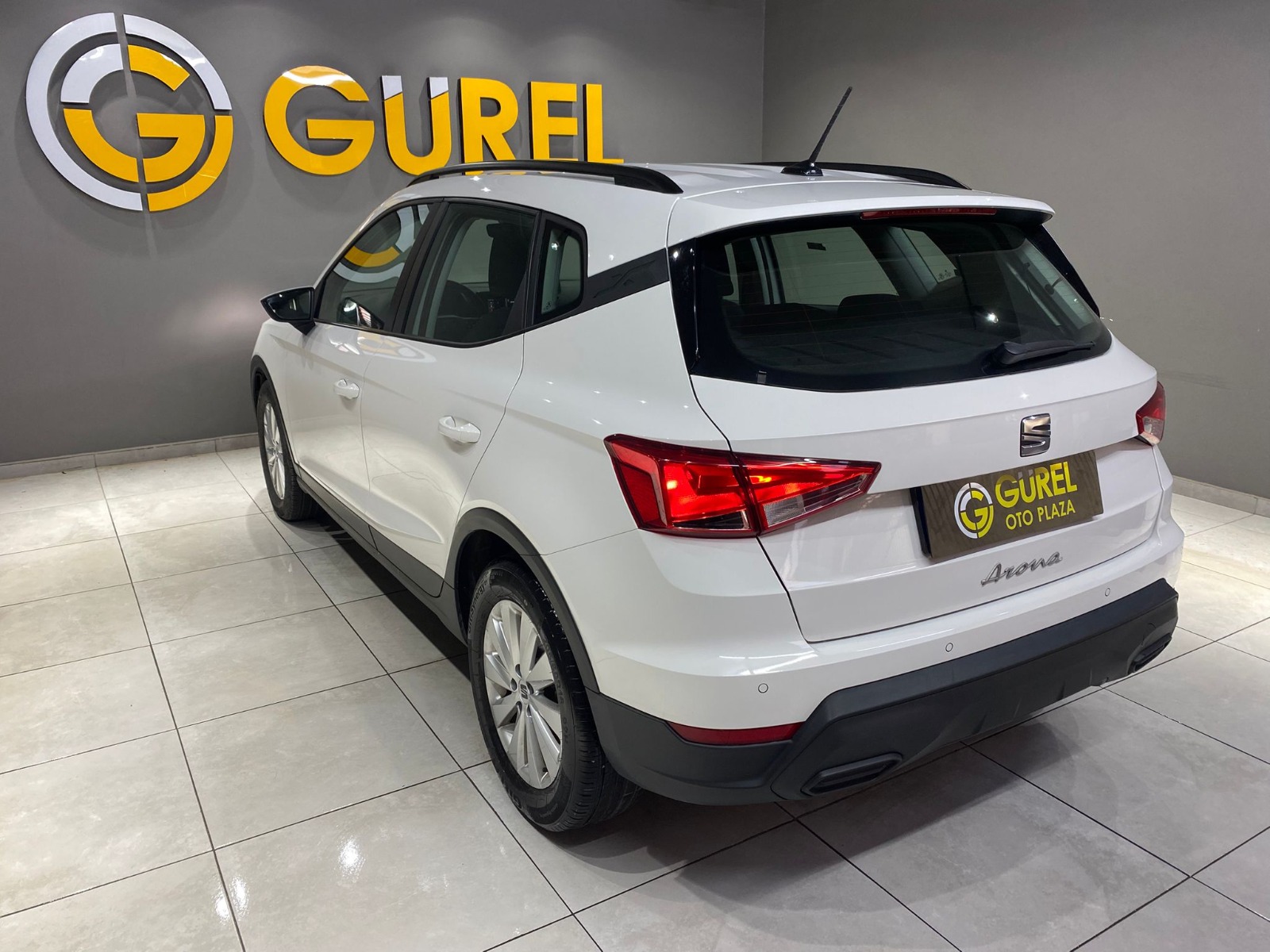 2024 Benzin Otomatik Seat Arona Beyaz Gürel Tasarım Aksesuar Otomotiv San. Tic. Ltd. Şti.