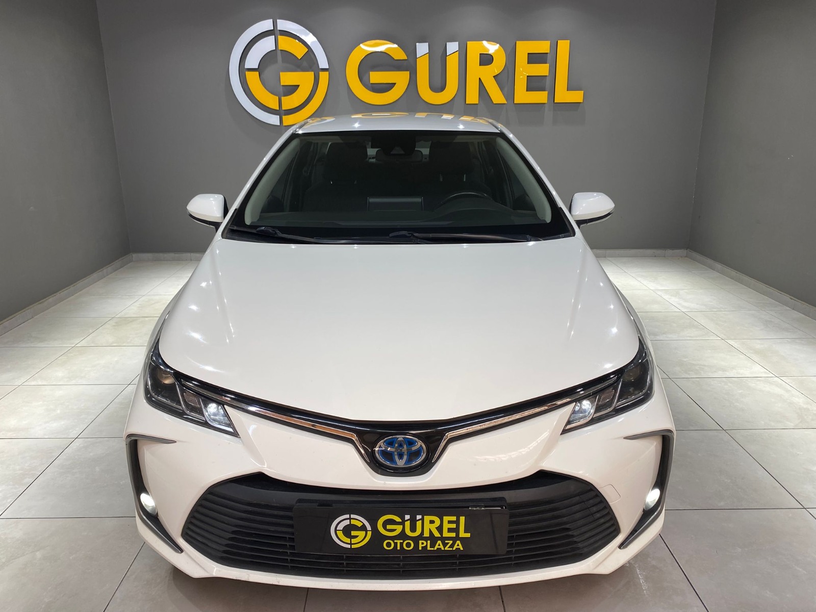 2022 Hybrid Otomatik Toyota Corolla Beyaz Gürel Tasarım Aksesuar Otomotiv San. Tic. Ltd. Şti.