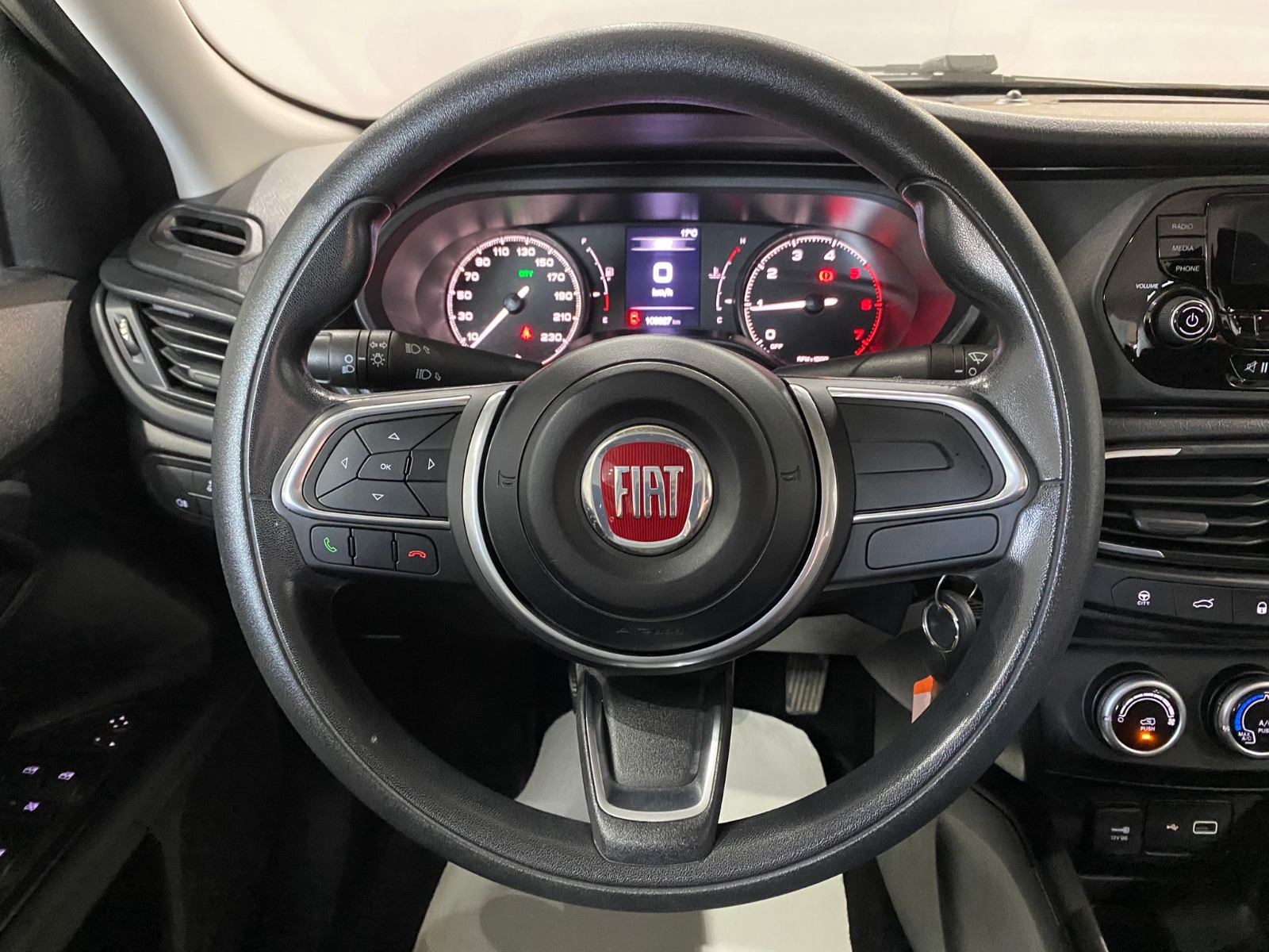 2021 Dizel Manuel Fiat Egea Beyaz Gürel Tasarım Aksesuar Otomotiv San. Tic. Ltd. Şti.