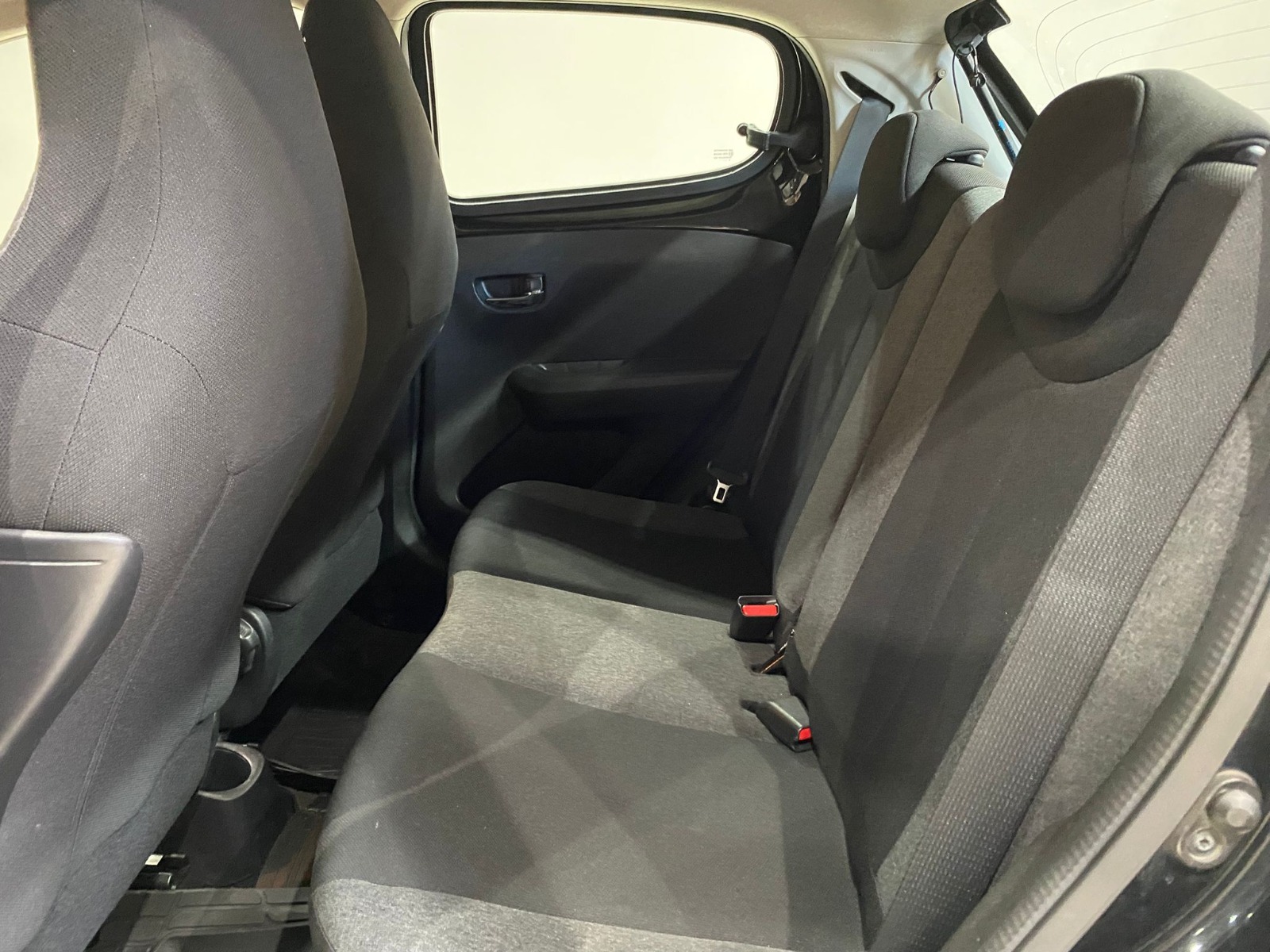 2014 Benzin Otomatik Citroen C1 Siyah Gürel Tasarım Aksesuar Otomotiv San. Tic. Ltd. Şti.