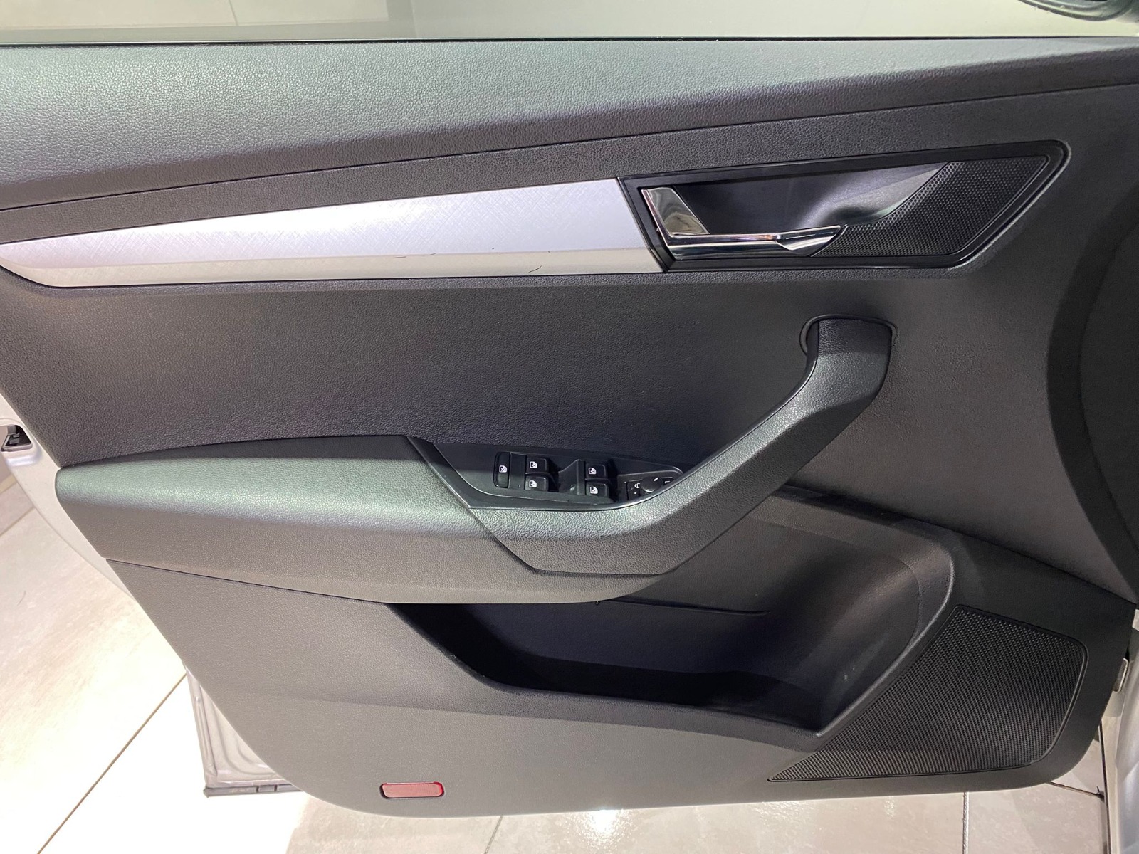 2022 Benzin Otomatik Skoda Karoq Gri Gürel Tasarım Aksesuar Otomotiv San. Tic. Ltd. Şti.