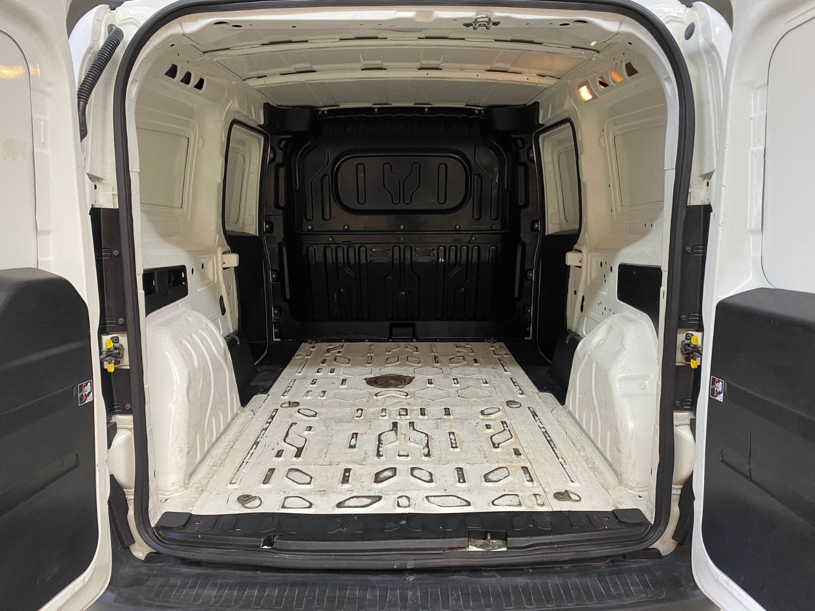 2016 Dizel Manuel Fiat Doblo Cargo Beyaz Gürel Tasarım Aksesuar Otomotiv San. Tic. Ltd. Şti.
