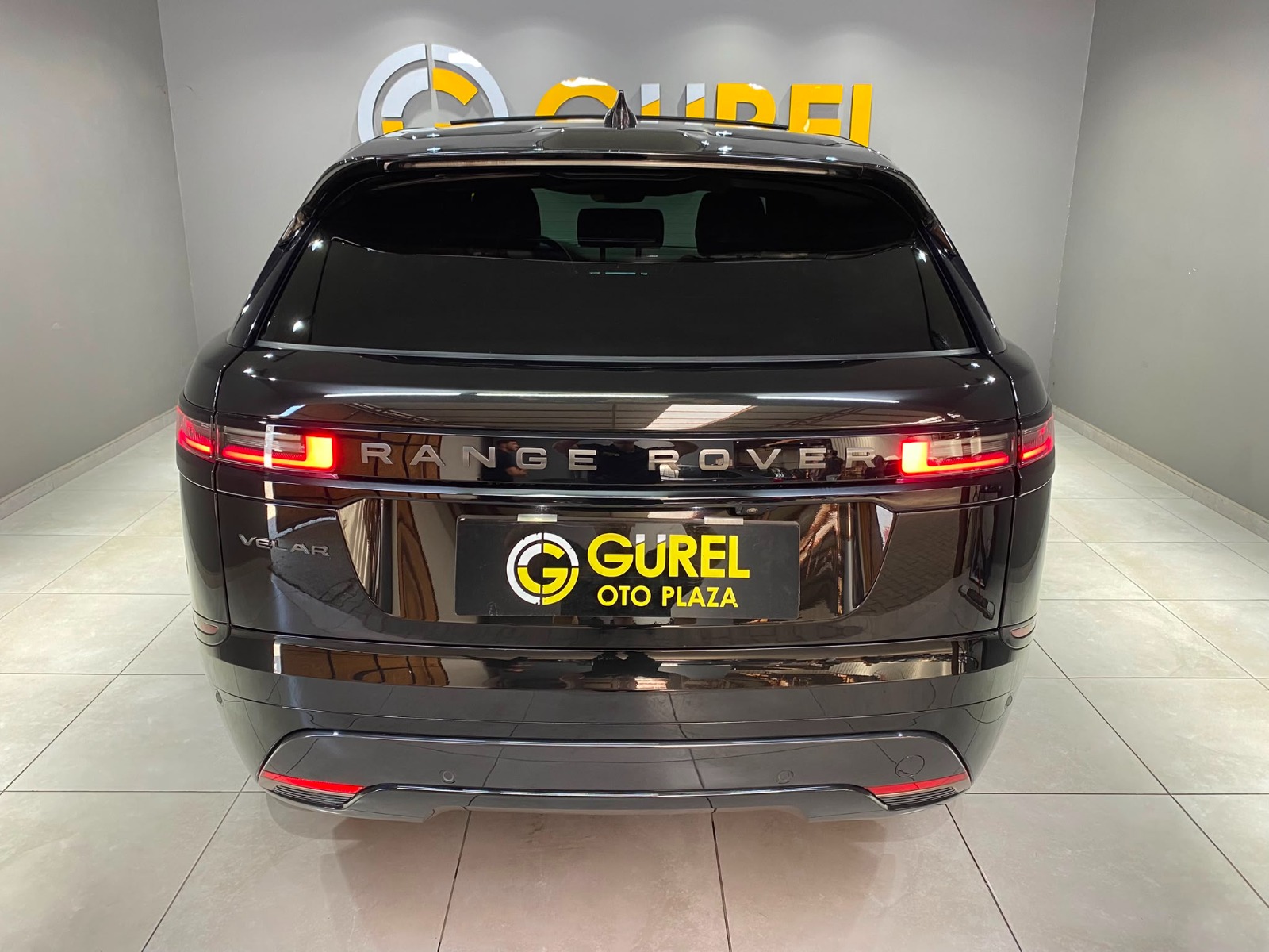 2024 Dizel Otomatik Land Rover Range Rover Velar Siyah Gürel Tasarım Aksesuar Otomotiv San. Tic. Ltd. Şti.