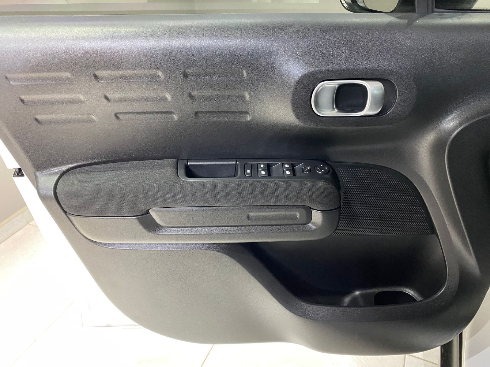 2023 Benzin Otomatik Citroen C3 AirCross Beyaz Gürel Tasarım Aksesuar Otomotiv San. Tic. Ltd. Şti.