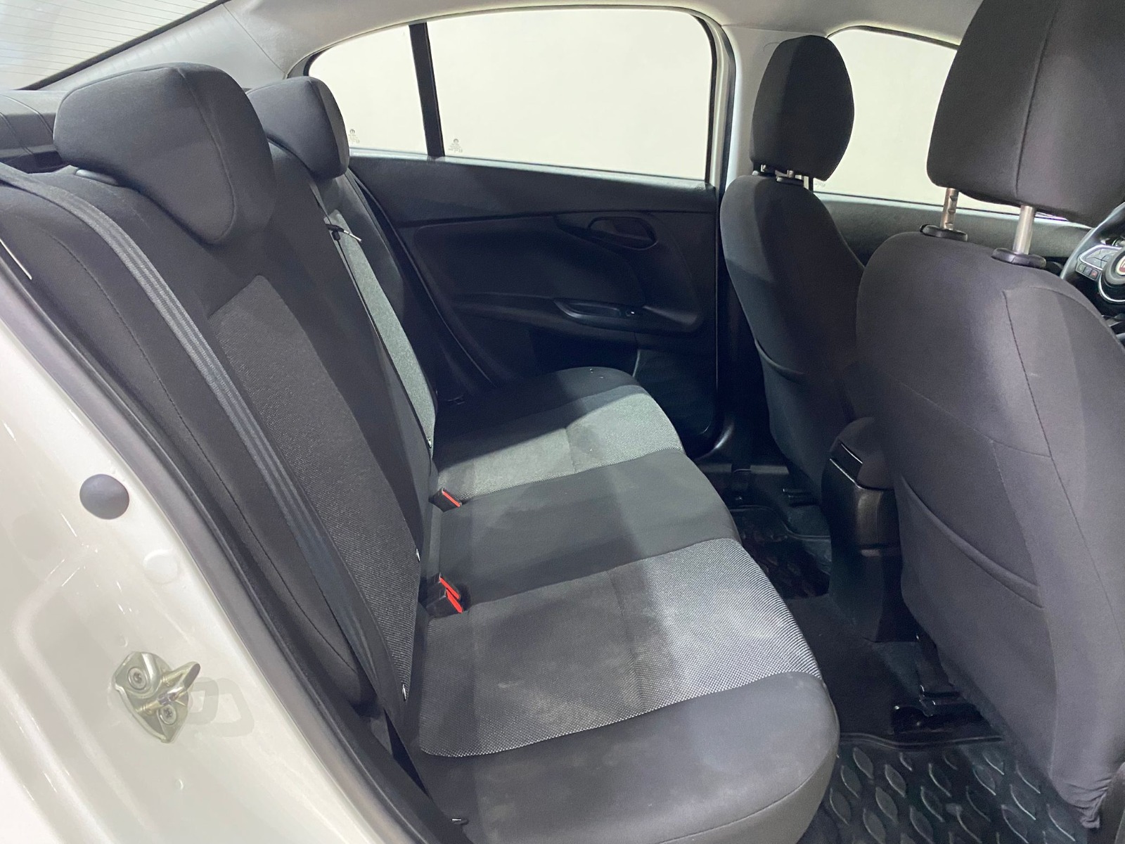 2023 Benzin Manuel Fiat Egea Beyaz Gürel Tasarım Aksesuar Otomotiv San. Tic. Ltd. Şti.