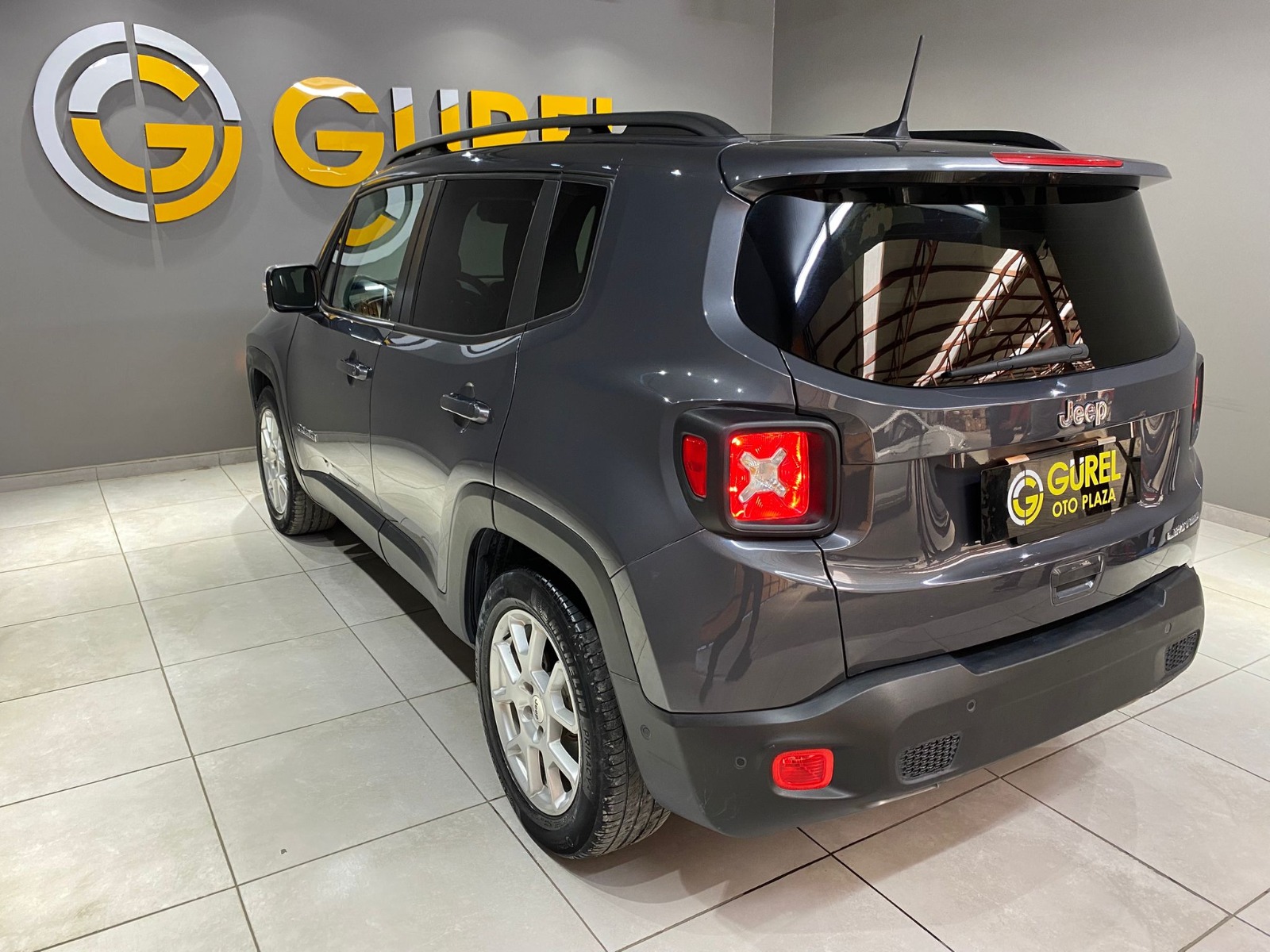 2022 Benzin Otomatik Jeep Renegade Gri Gürel Tasarım Aksesuar Otomotiv San. Tic. Ltd. Şti.