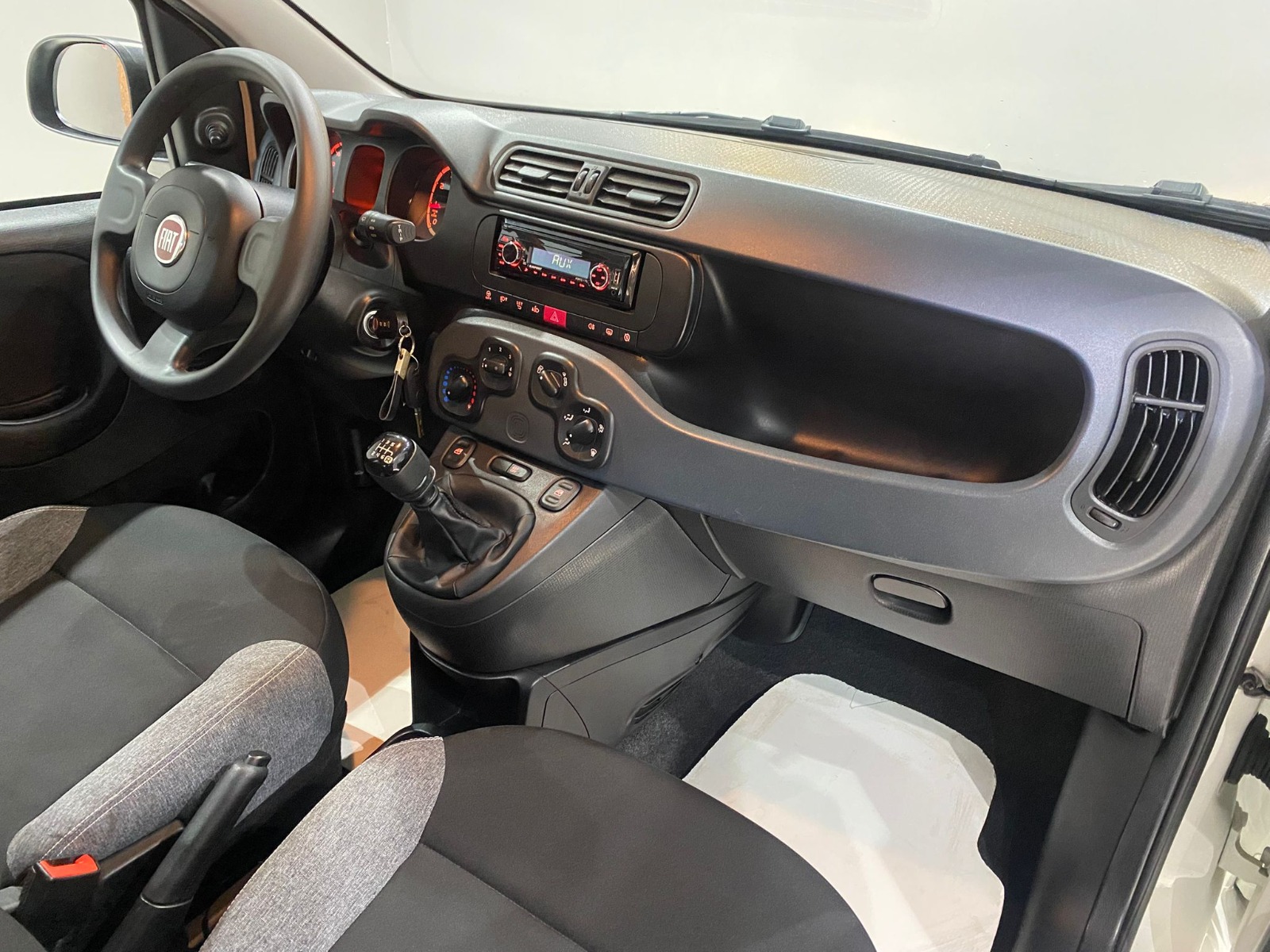 2021 Benzin Manuel Fiat Panda Beyaz Gürel Tasarım Aksesuar Otomotiv San. Tic. Ltd. Şti.