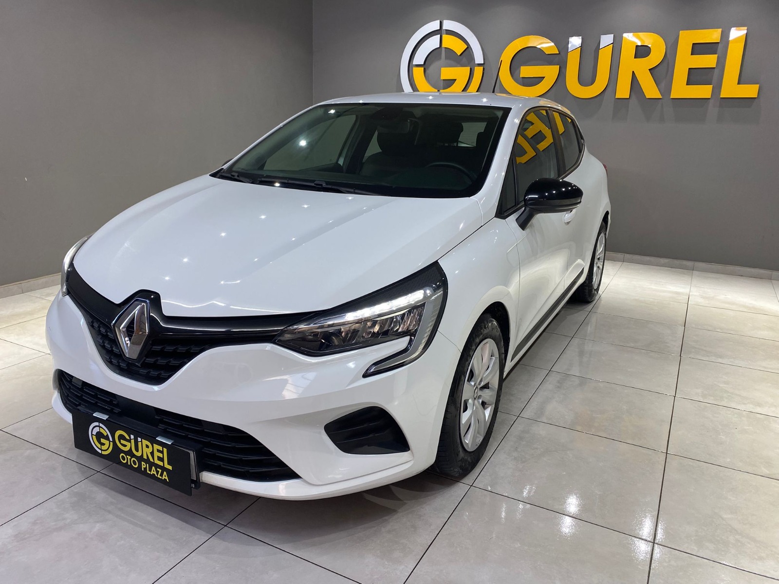 2022 Benzin Otomatik Renault Clio Beyaz Gürel Tasarım Aksesuar Otomotiv San. Tic. Ltd. Şti.