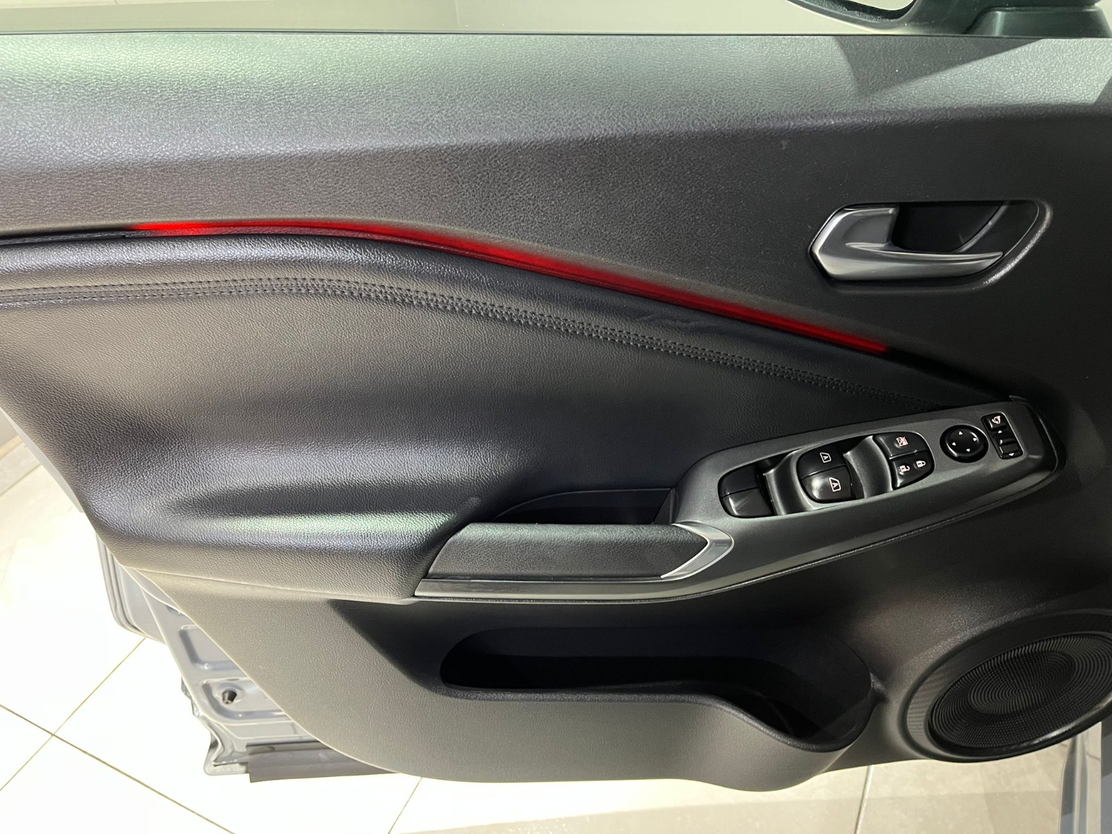 2024 Benzin Otomatik Nissan Juke Gri Gürel Tasarım Aksesuar Otomotiv San. Tic. Ltd. Şti.