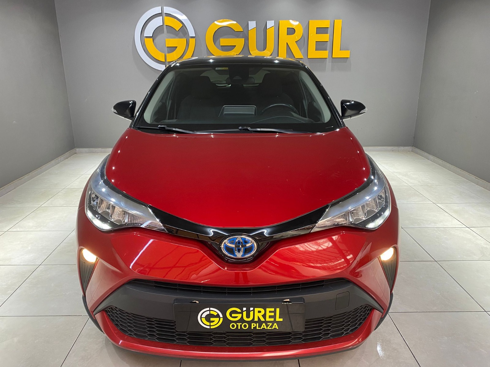 2020 Hybrid Otomatik Toyota C-HR Kırmızı Gürel Tasarım Aksesuar Otomotiv San. Tic. Ltd. Şti.