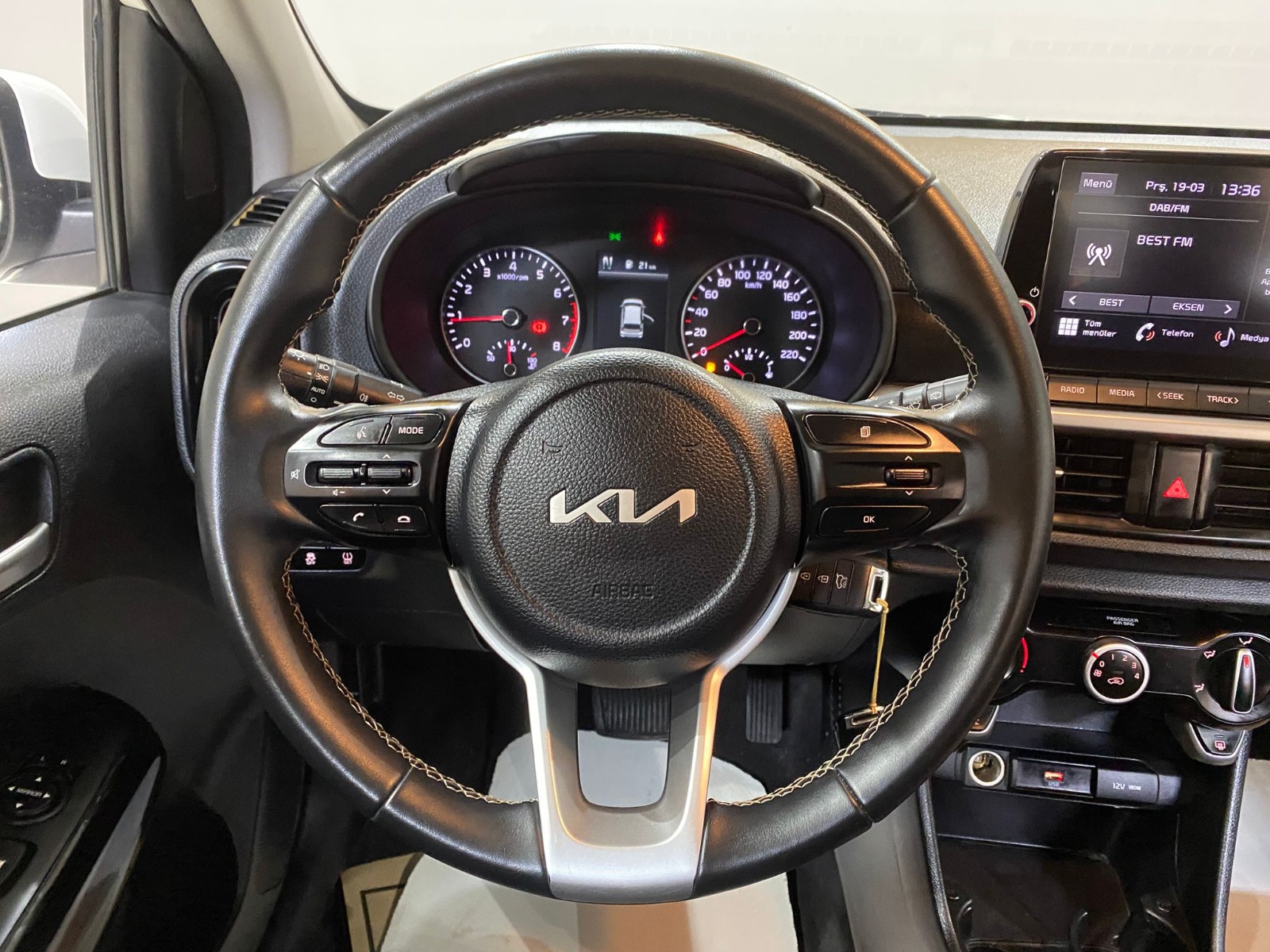 2023 Benzin Otomatik Kia Picanto Beyaz Gürel Tasarım Aksesuar Otomotiv San. Tic. Ltd. Şti.