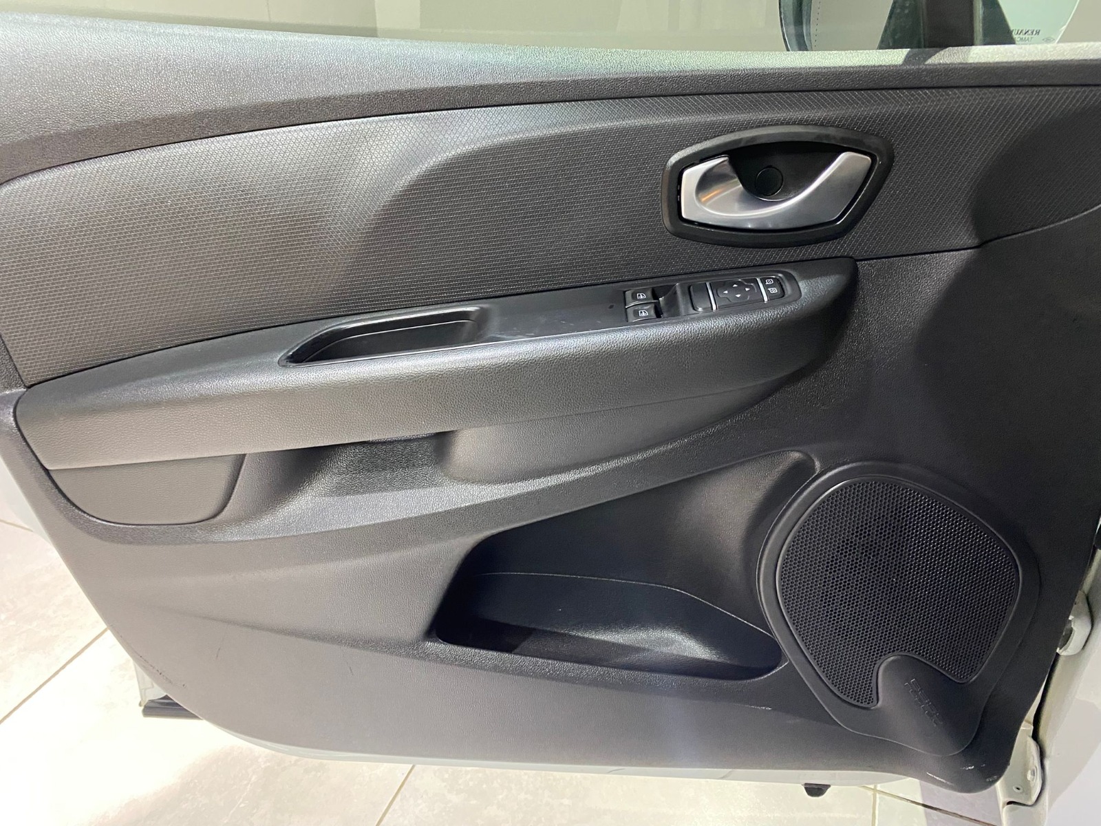 2019 Benzin Manuel Renault Clio Beyaz Gürel Tasarım Aksesuar Otomotiv San. Tic. Ltd. Şti.
