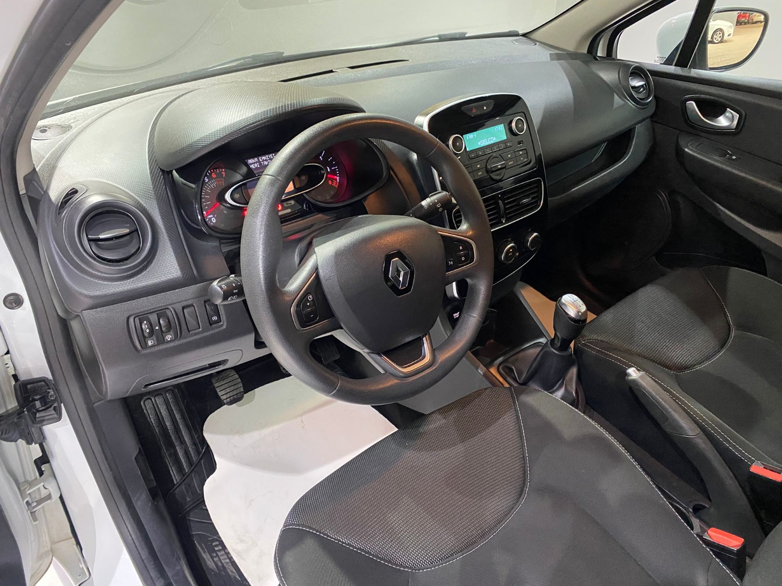 2019 Benzin Manuel Renault Clio Beyaz Gürel Tasarım Aksesuar Otomotiv San. Tic. Ltd. Şti.